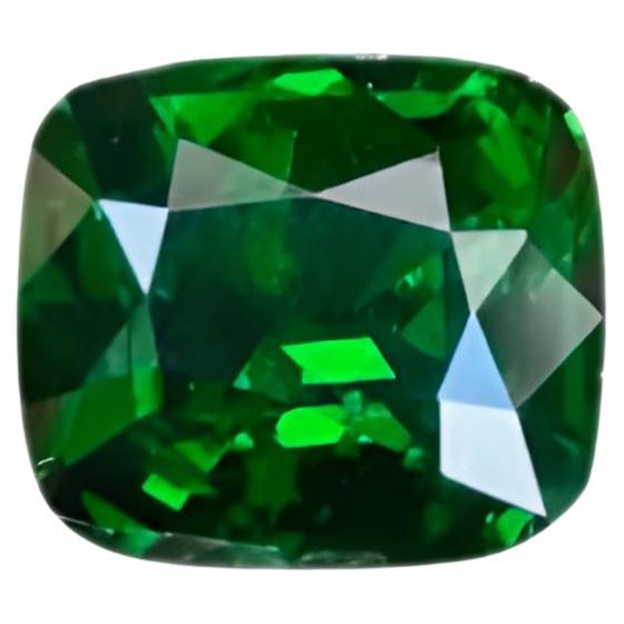 Pierre Précieuse Tsavorite Verte Naturelle De 3.67 Carats - Coupe Coussin, Provenance Kenya, Avec Certificat