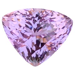 Vivid Lilac Pink Natural Kunzite Pendant Gemstone 33.20 Ct Trillion Cut-Jewelry