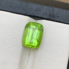 Vivid Lime Green Natural Peridot Cushion Cut 5.80 Carat Loose Gemstone for Ring
