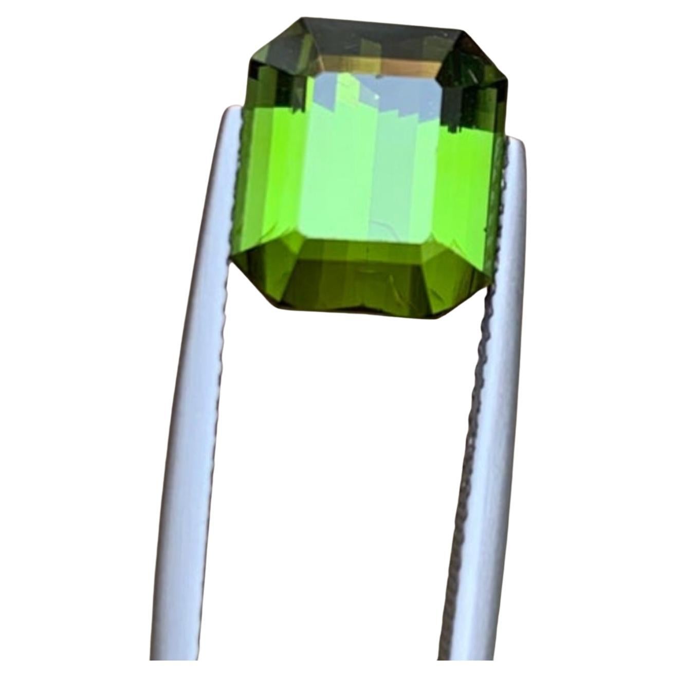 Anello con tormalina naturale verde lime vivida sciolta 6,25 carati taglio smeraldo Jewell