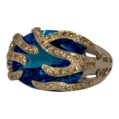 Vivid Modern 23 Carat Swiss Blue Topaz Diamond Custom White Gold Cocktail Ring
