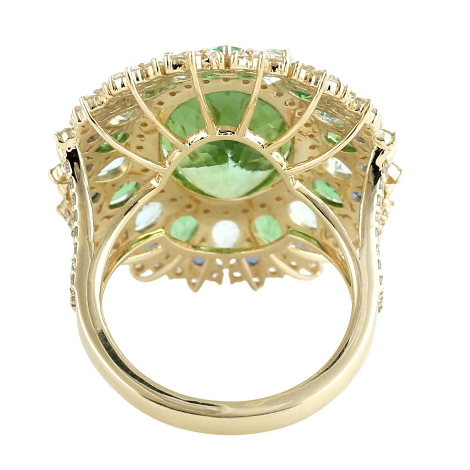 Art Déco Anello cocktail con gemme multiple e diamanti in oro giallo 14k in vendita