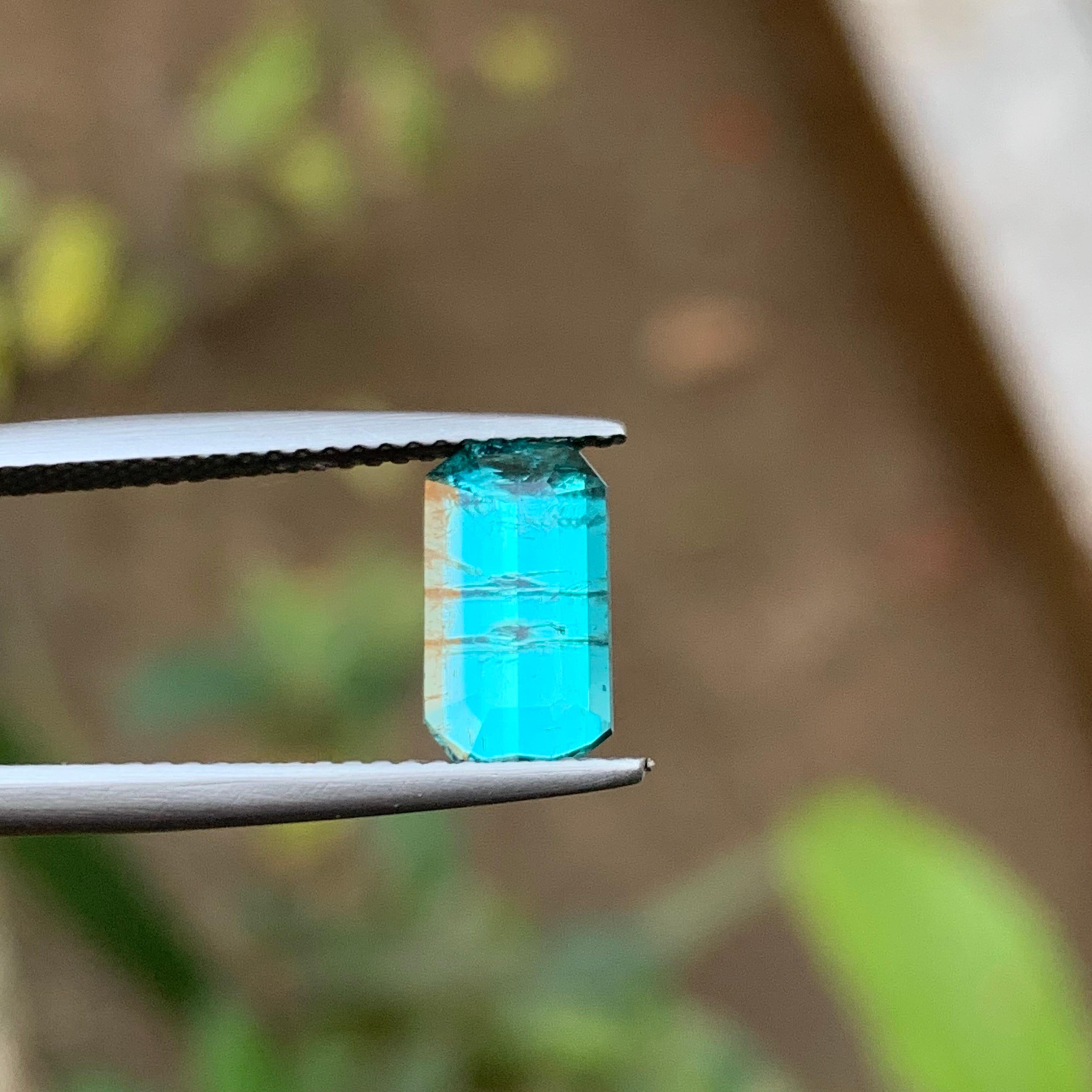Vivid Neon Blue Natural Tourmaline Ring Loose Gemstone 1.95 Ct Emerald Cut-Jewel For Sale 2
