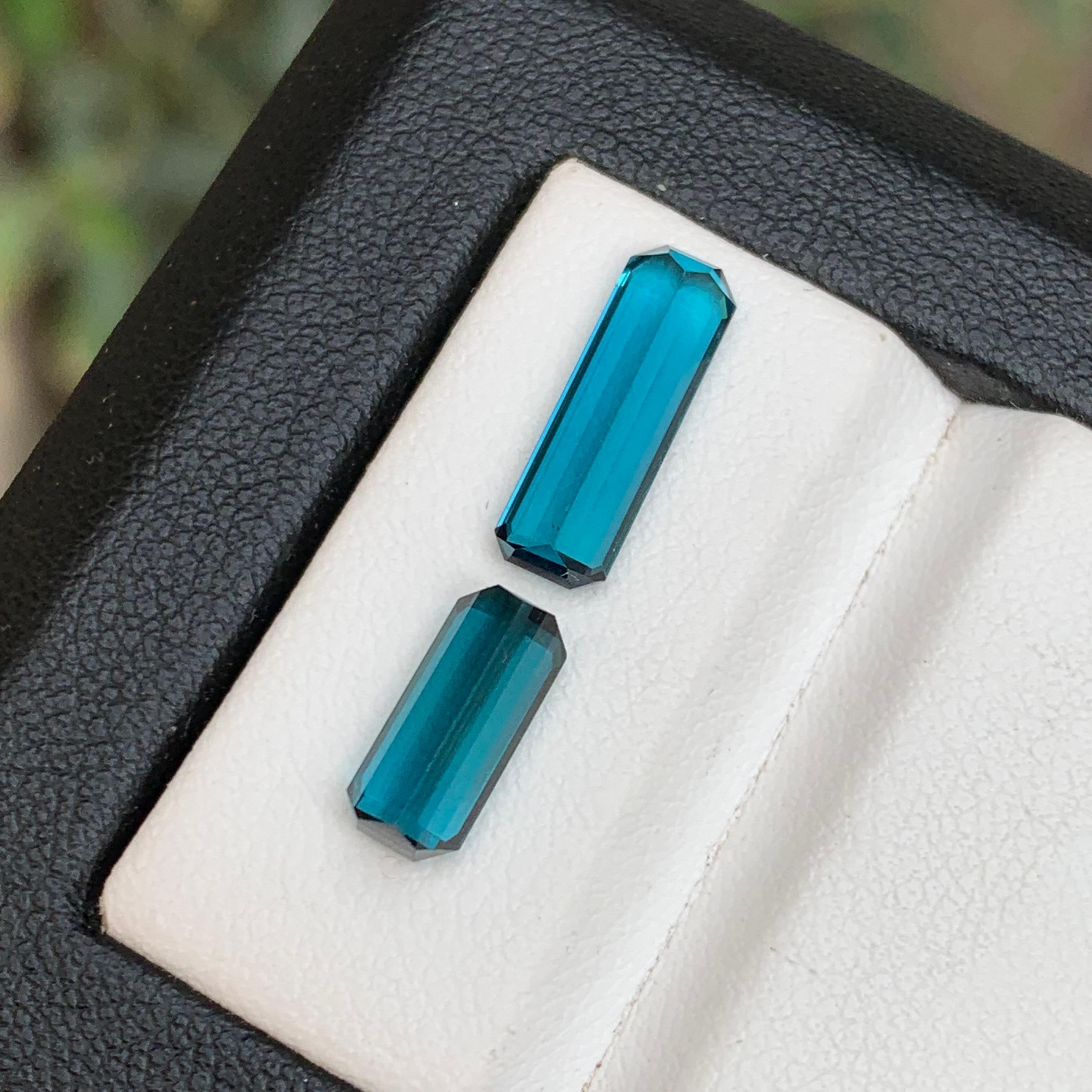 Anello con tormalina naturale blu neon, ciondolo con gemme sciolte 3,70 ct-gioielli in vendita 3