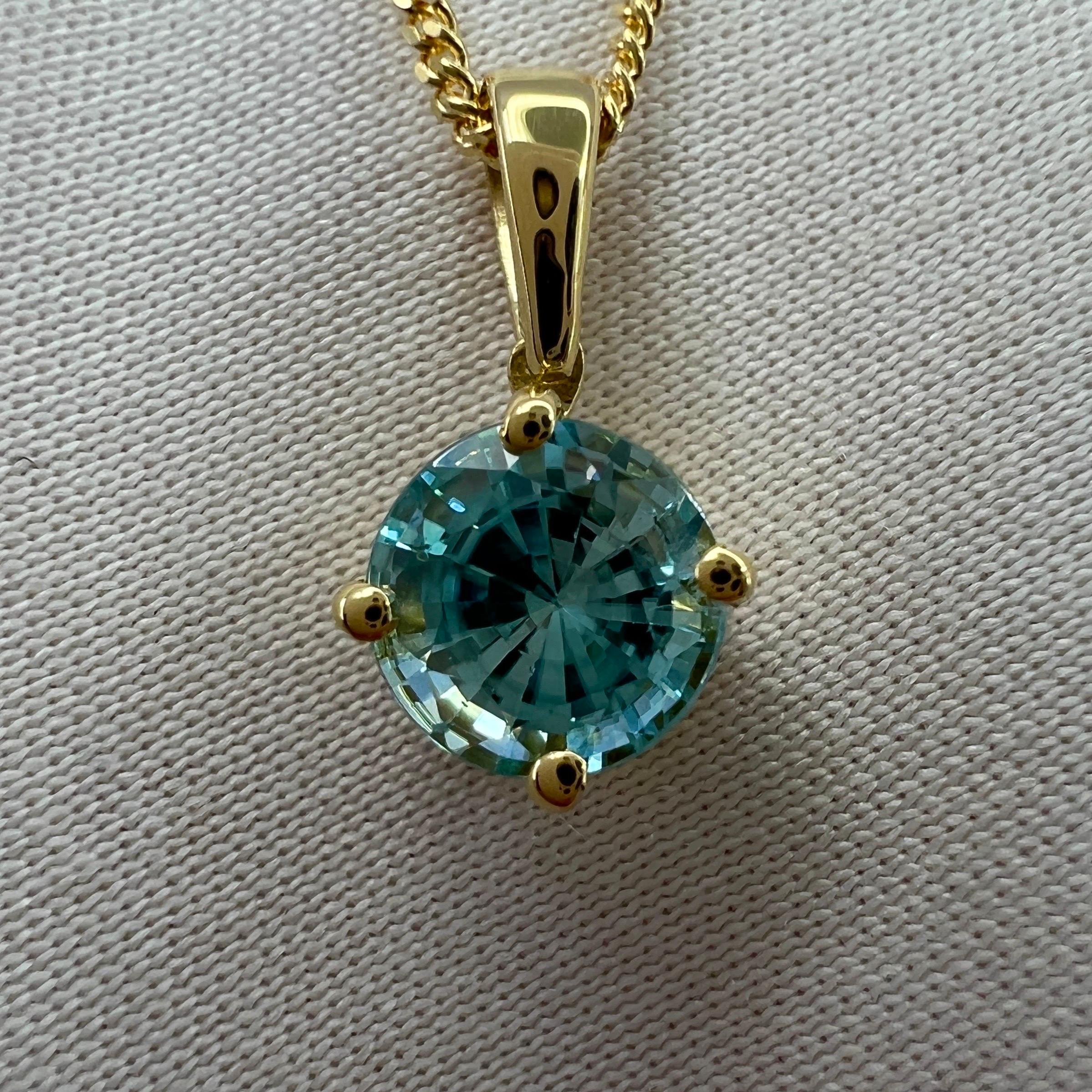 Vivid Neon Blue Zircon 1.20 Carat Round Cut 18k Yellow Gold Pendant Necklace For Sale 4