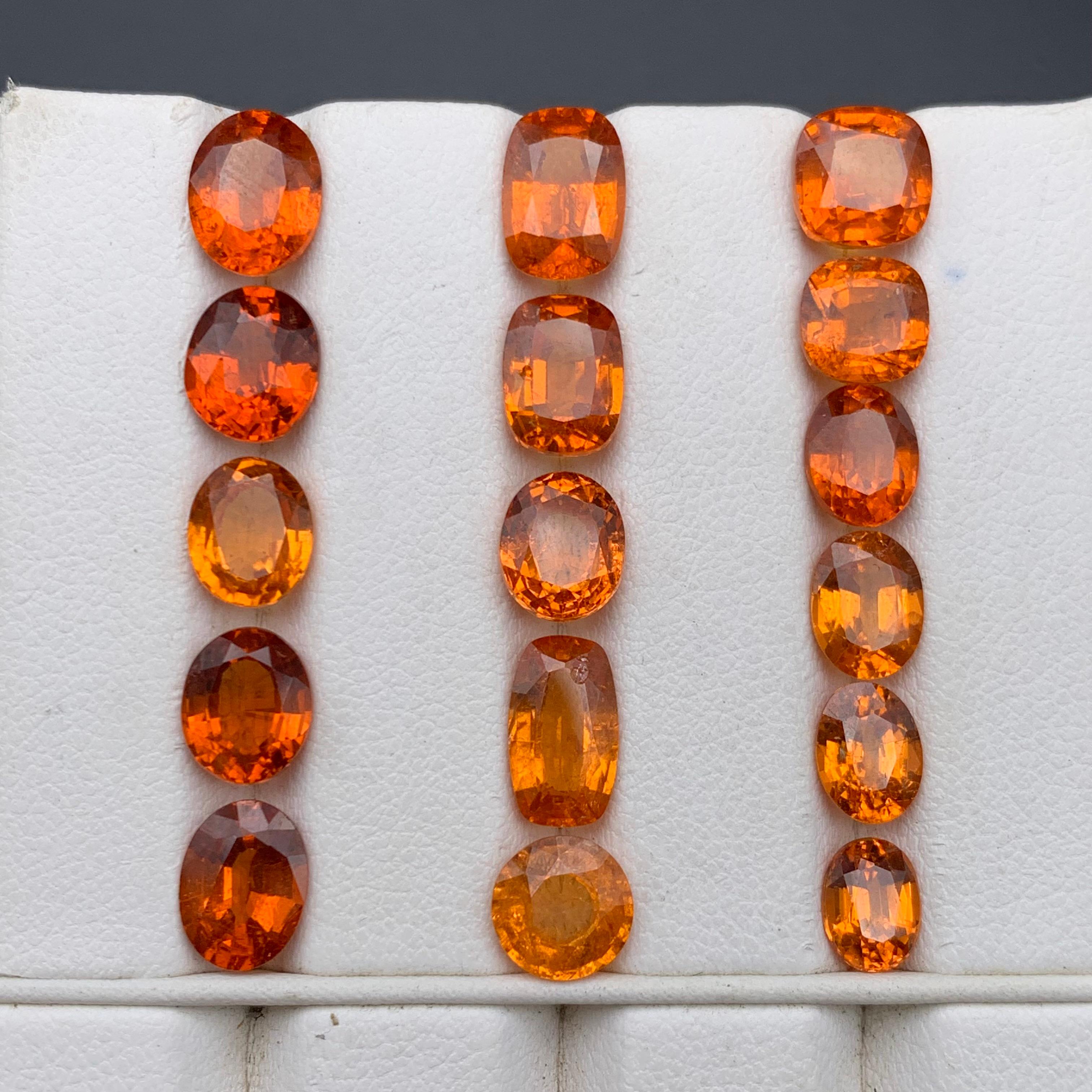 Spessartite/Spessartine/Mandarin grenat naturel orange vif 31.86 Ct-Jewell en vente 4