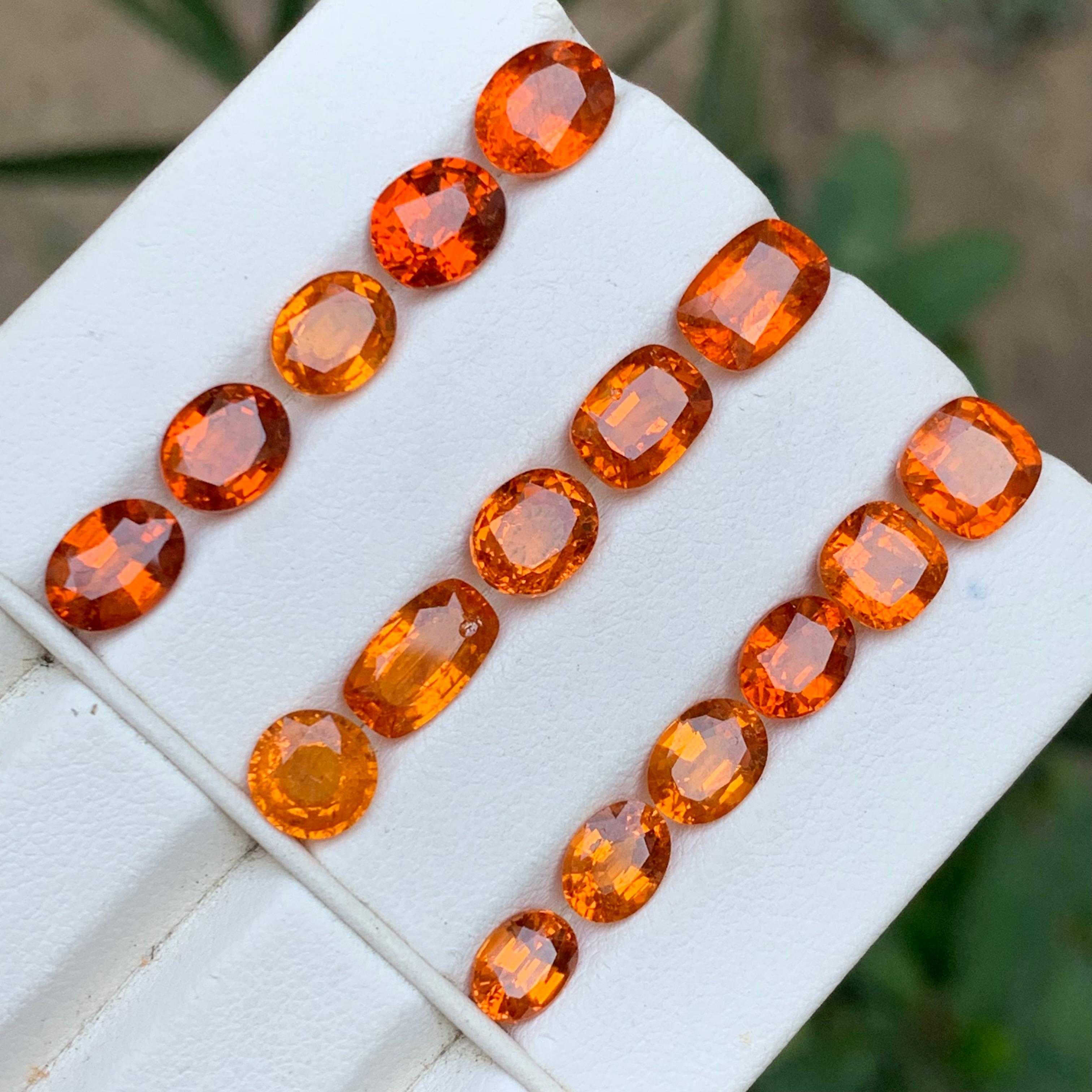 Spessartite/Spessartine/Mandarin Lot de pierres en vrac de couleur orange vif pour bagues, boucles d'oreilles, pendentifs, bracelets ou tout autre type de bijoux - taille ovale et en coussin !

💎 TYPE DE PIERRE PRÉCIEUSE : Spessartite/grenat