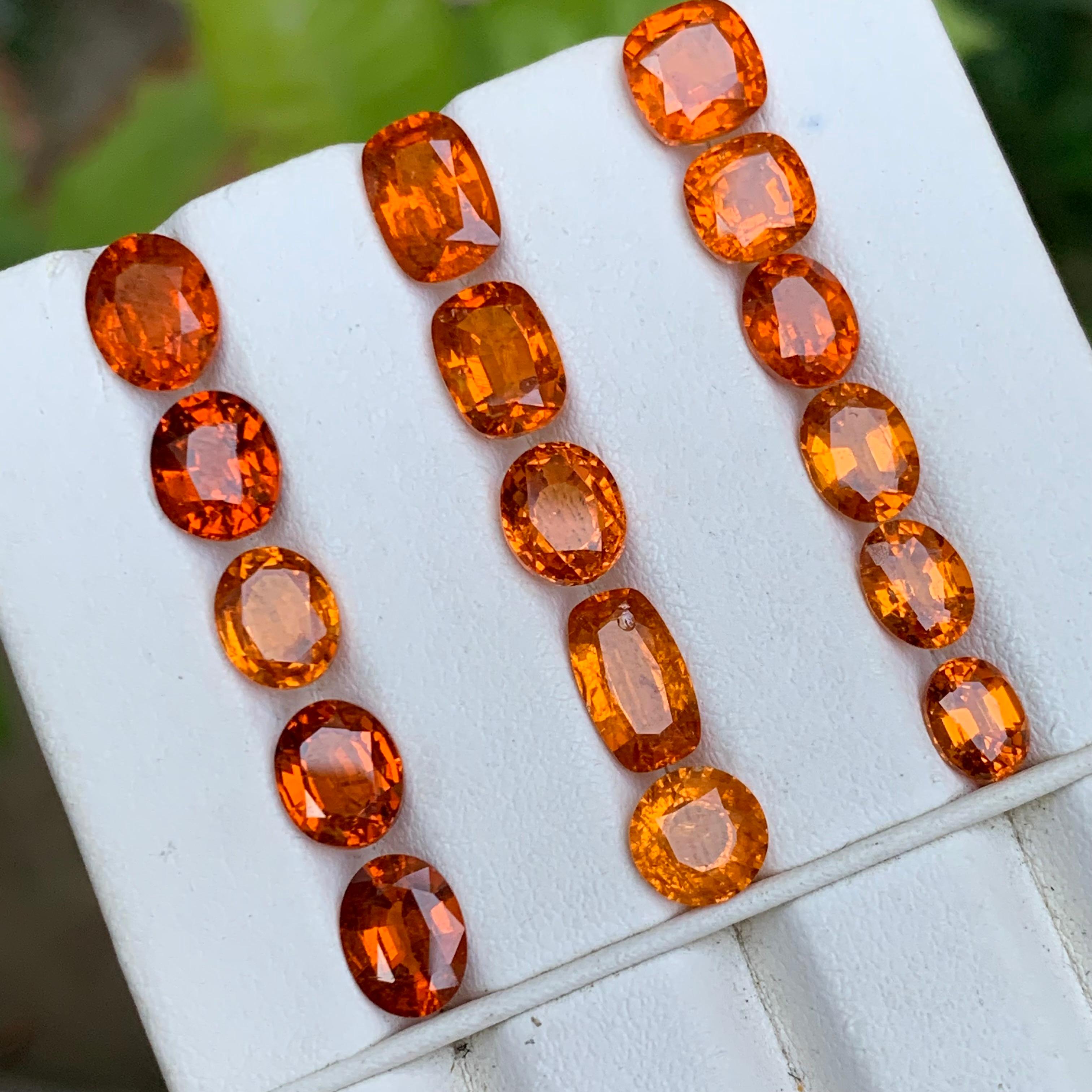 Spessartite/Spessartine/Mandarin grenat naturel orange vif 31.86 Ct-Jewell en vente 3