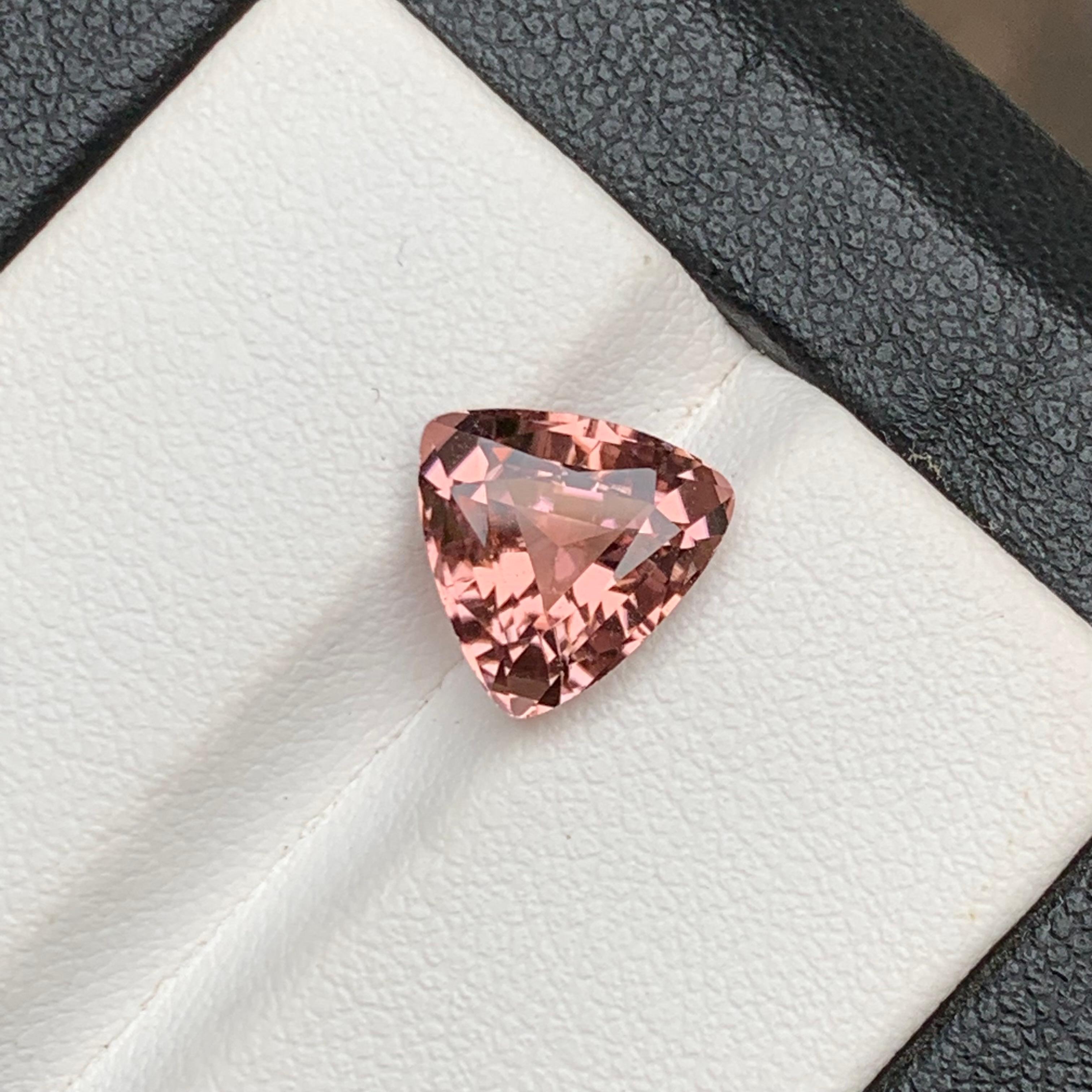 Vivid Peach Natural Tourmaline Ring, Pendant Gemstone 2.70 Ct Trillion Cut Jewel For Sale 3