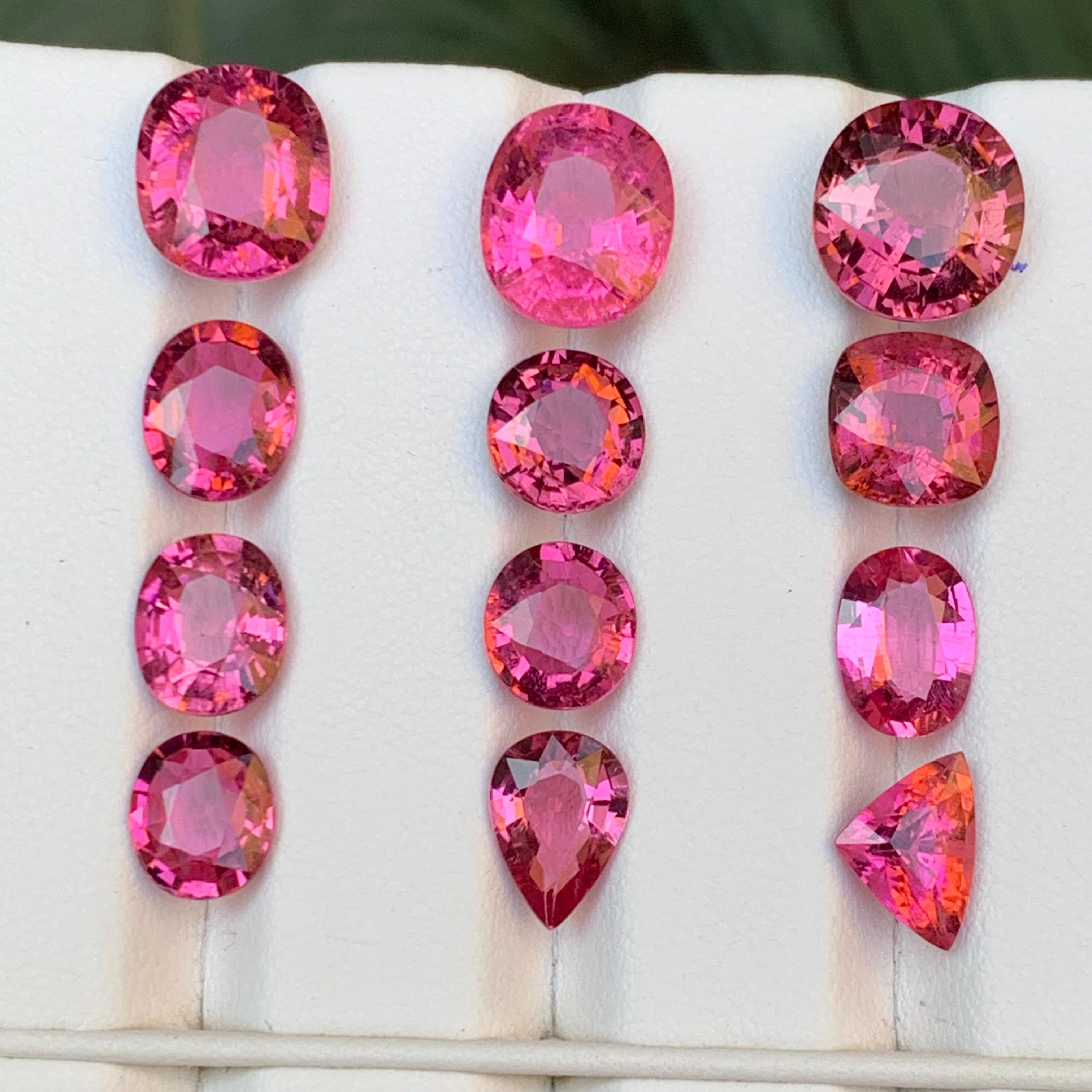 Contemporain Vivid & Peachy Pink Natural Tourmaline Loose Gemstones Lot 24.25 Ct for Jewelry en vente