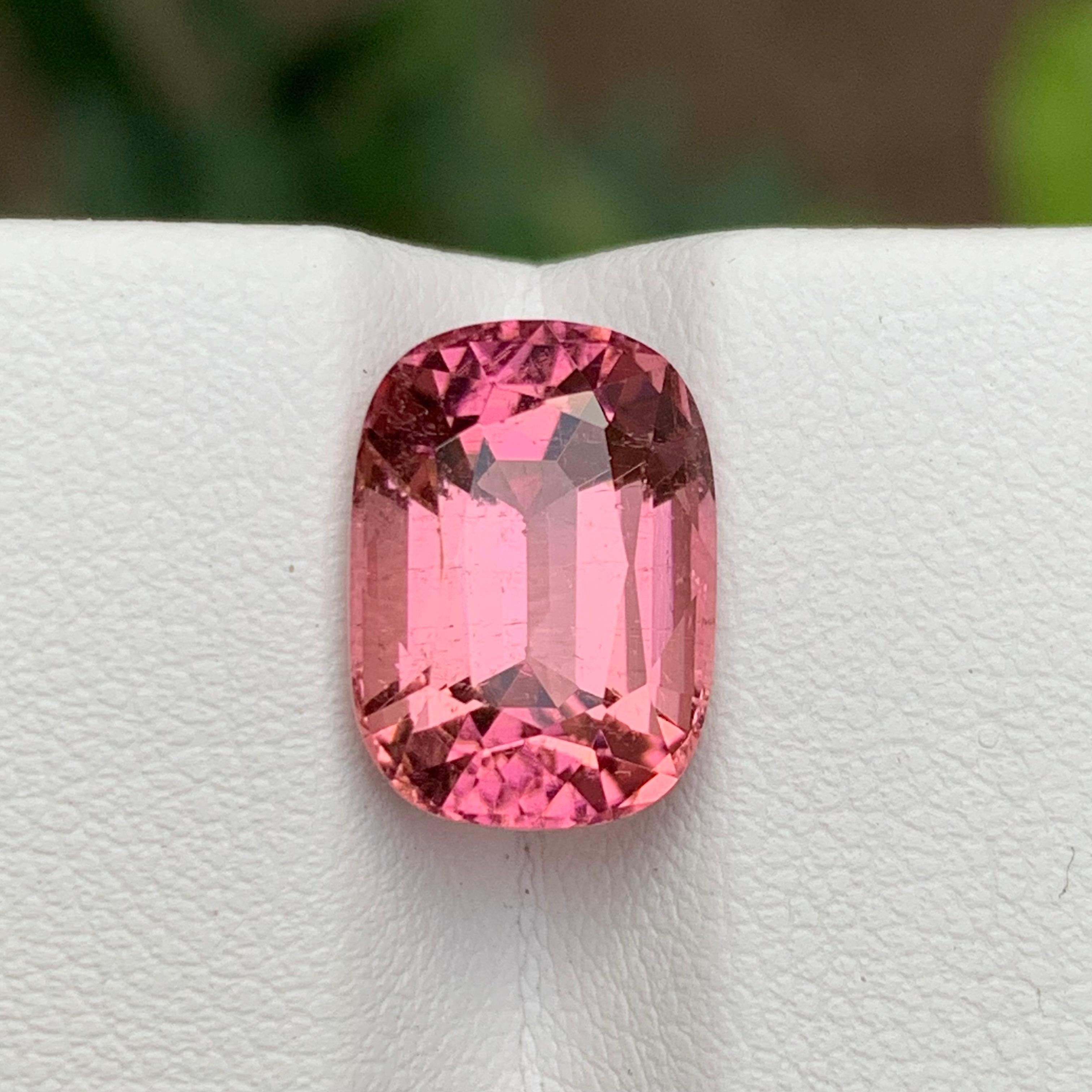 Anello con tormalina naturale rosa pesca, ciondolo, pietra preziosa da 6,80 carati con taglio a cuscino in vendita 4