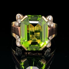 Vivid Peridot and Diamond Ring in Yellow and Red Gold, ca. 1950s