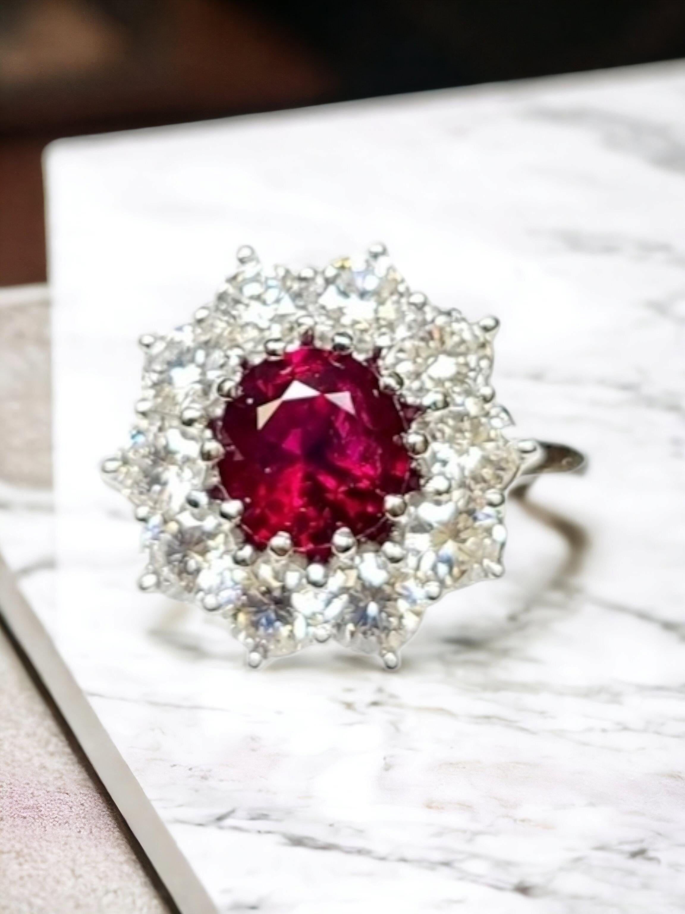 da uomo o donna Vivid Pigeon Blood Red Perfectly Clean 1,21 ct Non riscaldato  Anello di rubino birmano Mogok in vendita