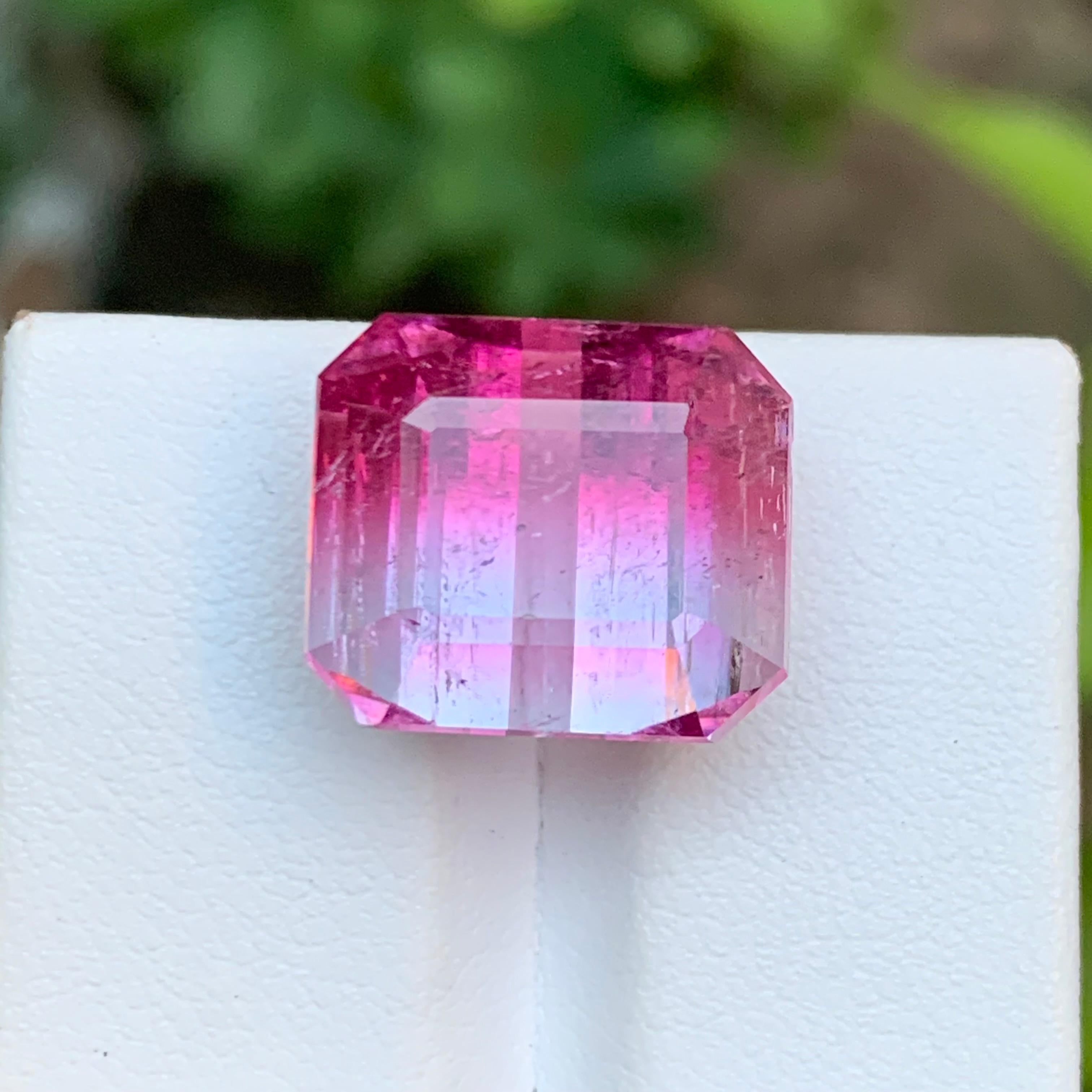 Vivid Pink Bicolor Natural Tourmaline Gemstone 16.95 Ct Emerald Cut for Pendant For Sale 8
