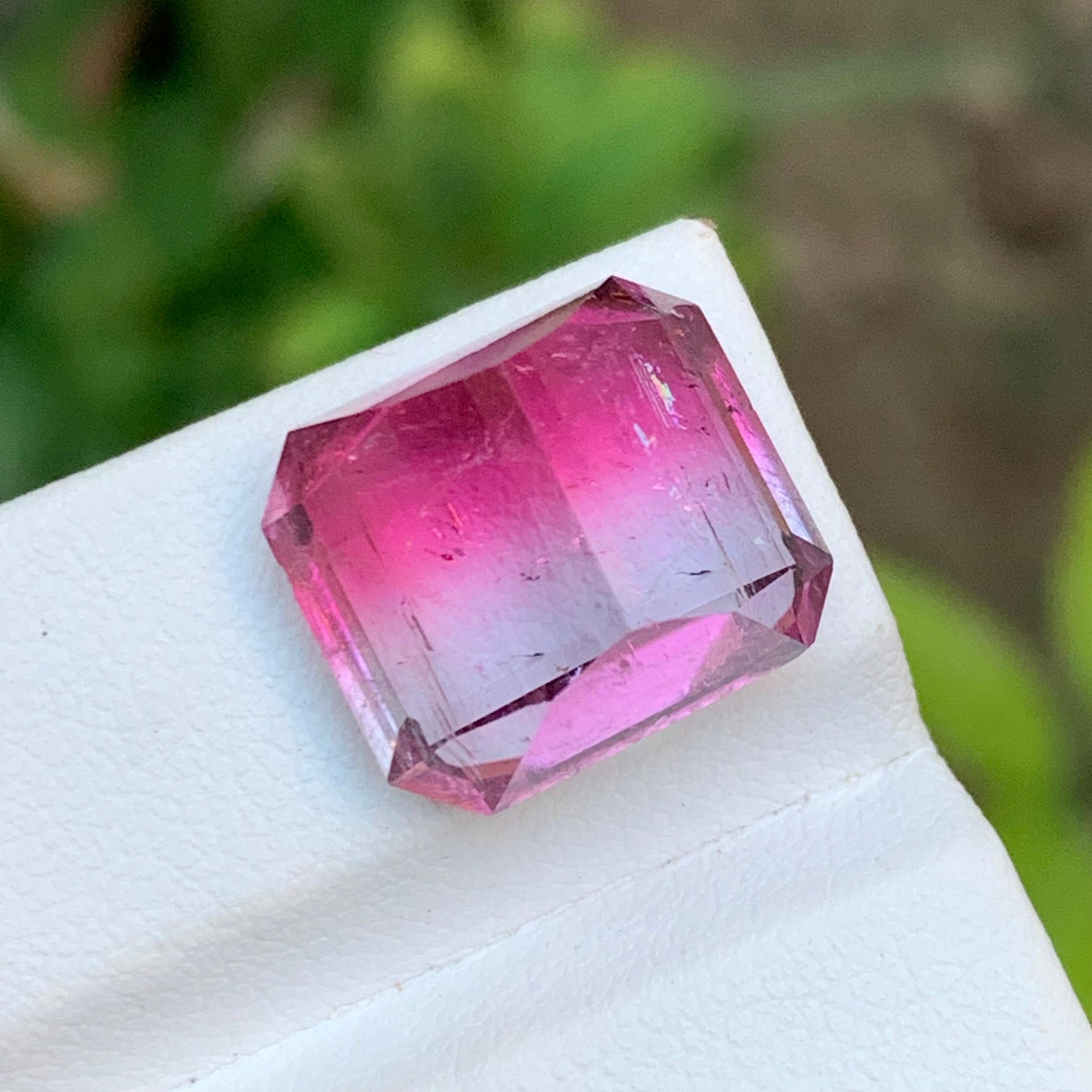 Vivid Pink Bicolor Natural Tourmaline Gemstone 16.95 Ct Emerald Cut for Pendant For Sale 3