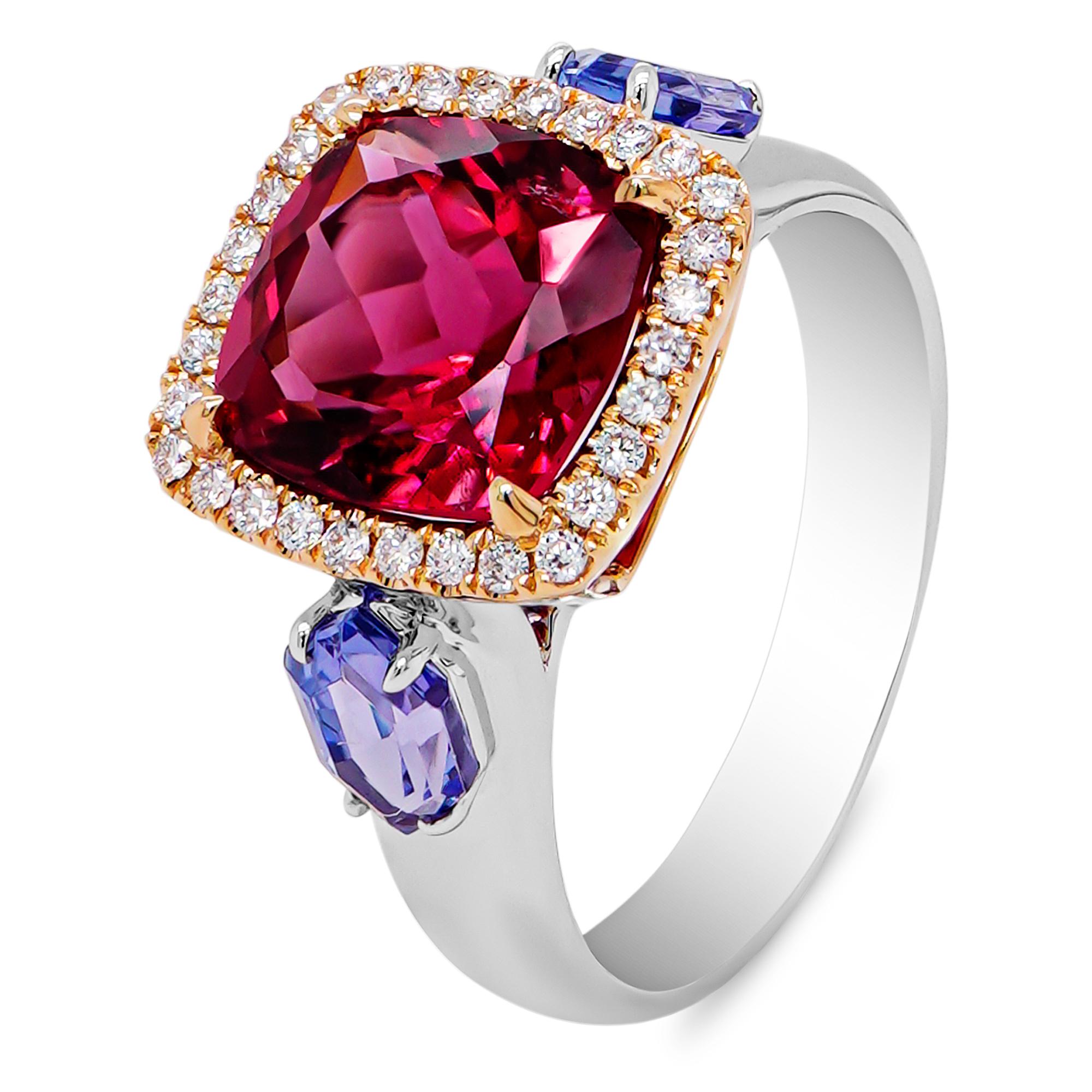 Vivid Pink Cruziero Rubellite Brazil 2.92 Carat & Tanzanite Cocktail Ring In New Condition For Sale In Hung Hom, HK