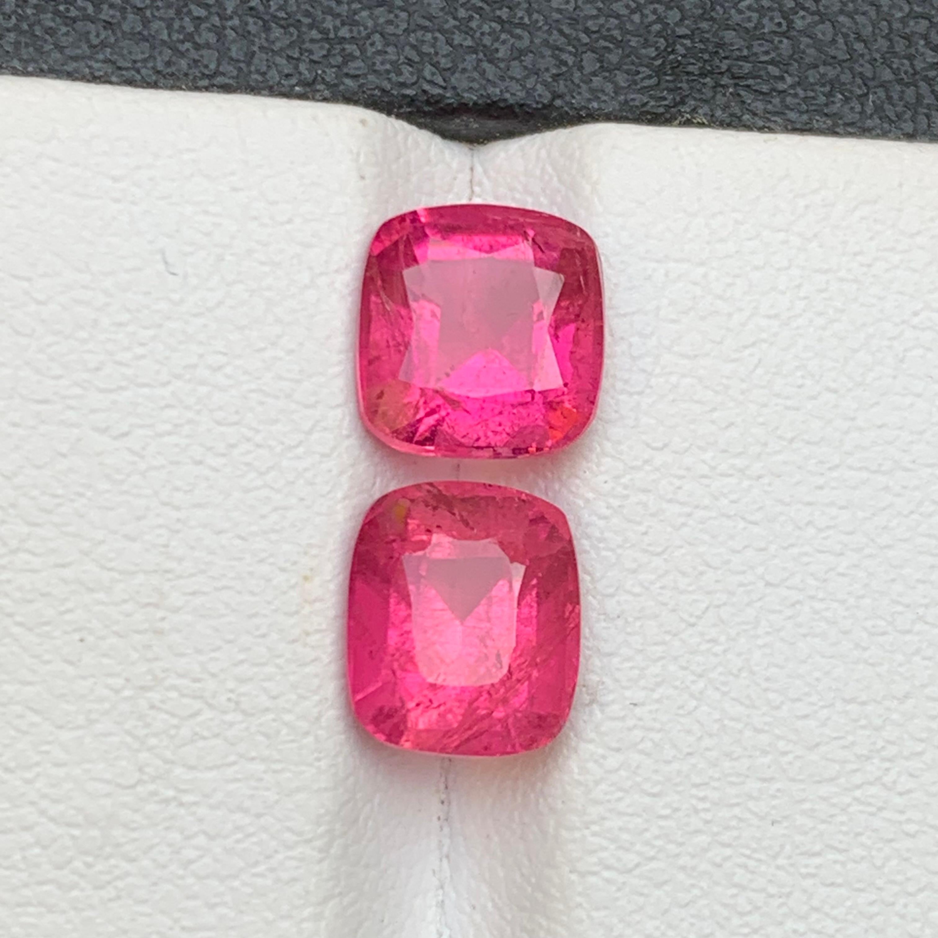 Vivid Pink Natural Rubellite Tourmaline Loose Gemstones 4.25Ct Cushion Cut-Jewel In New Condition For Sale In Peshawar, PK