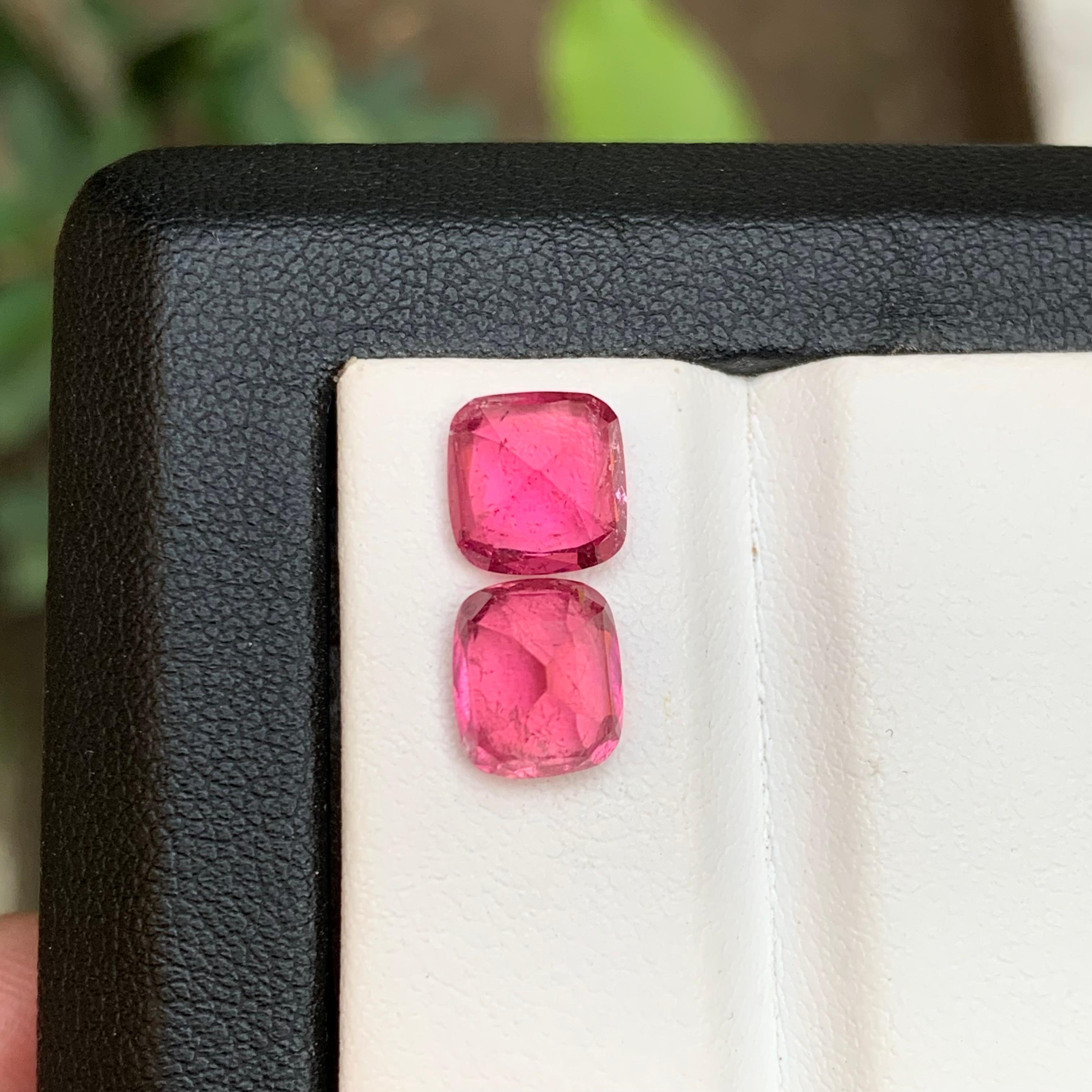 Women's or Men's Vivid Pink Natural Rubellite Tourmaline Loose Gemstones 4.25Ct Cushion Cut-Jewel For Sale