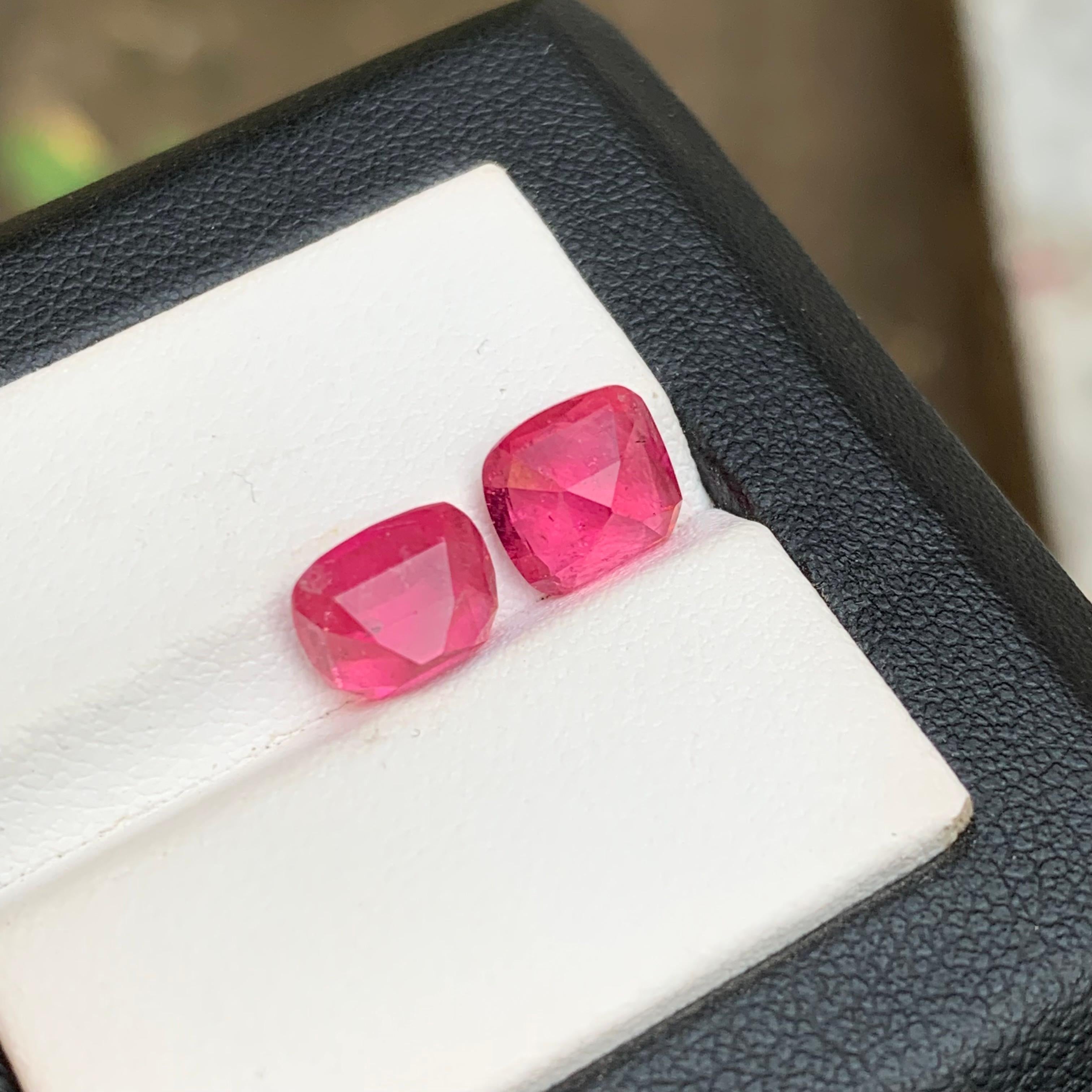 Vivid Pink Natural Rubellite Tourmaline Loose Gemstones 4.25Ct Cushion Cut-Jewel For Sale 2