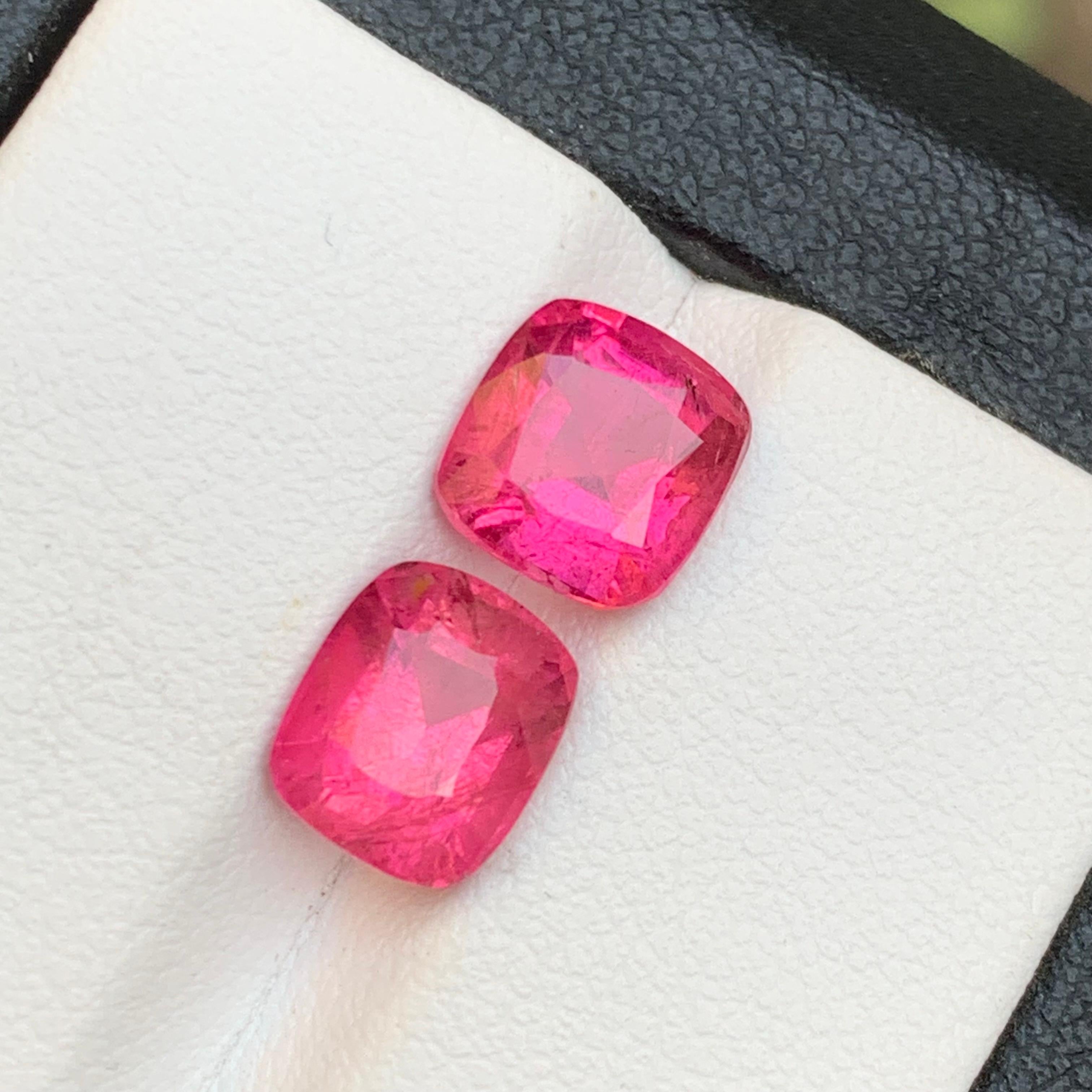 Vivid Pink Natural Rubellite Tourmaline Loose Gemstones 4.25Ct Cushion Cut-Jewel For Sale 3