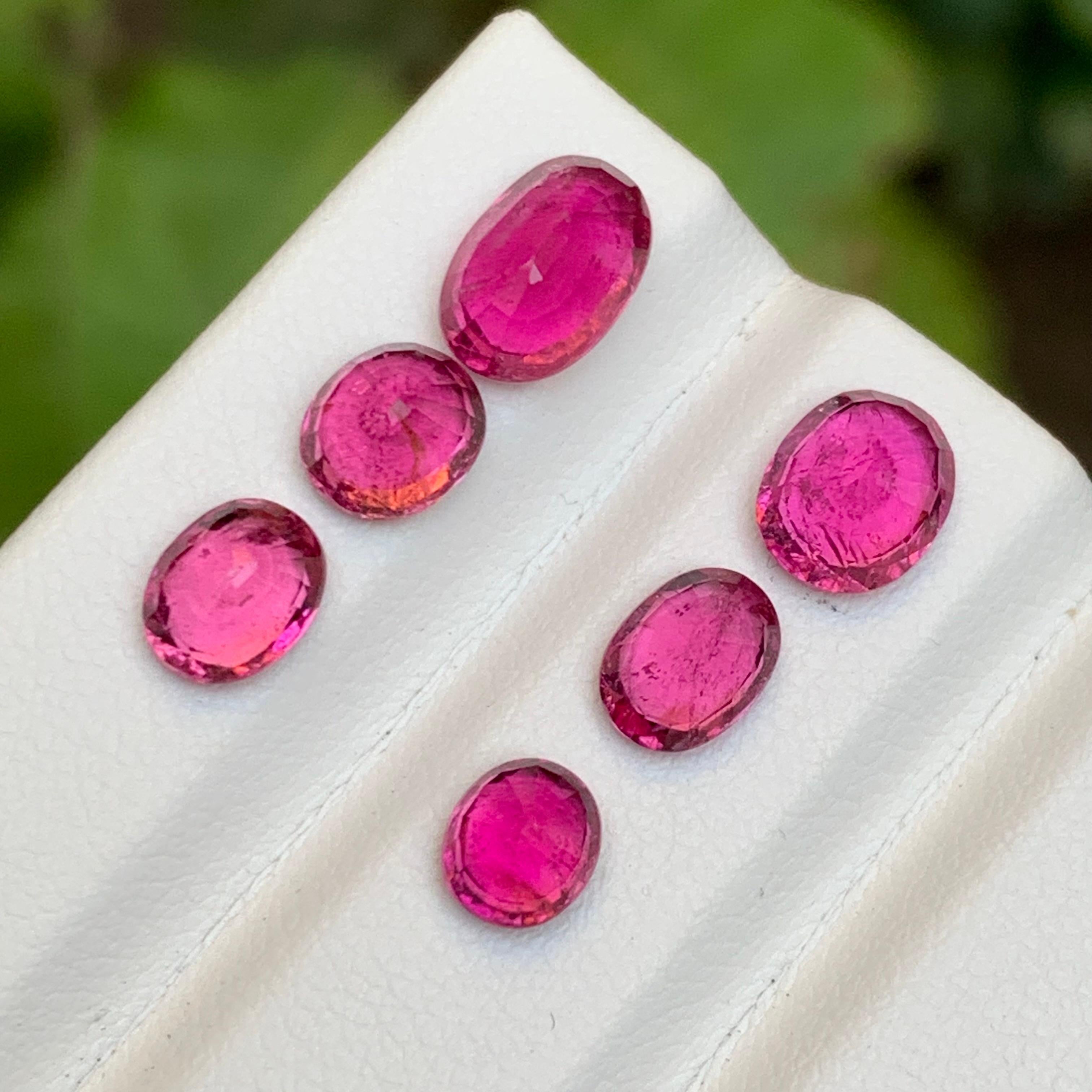 Vivid Pink Natural Rubellite Turmalin lose Edelsteine Lot 6.80 Ct für Schmuck im Zustand „Neu“ im Angebot in Peshawar, PK