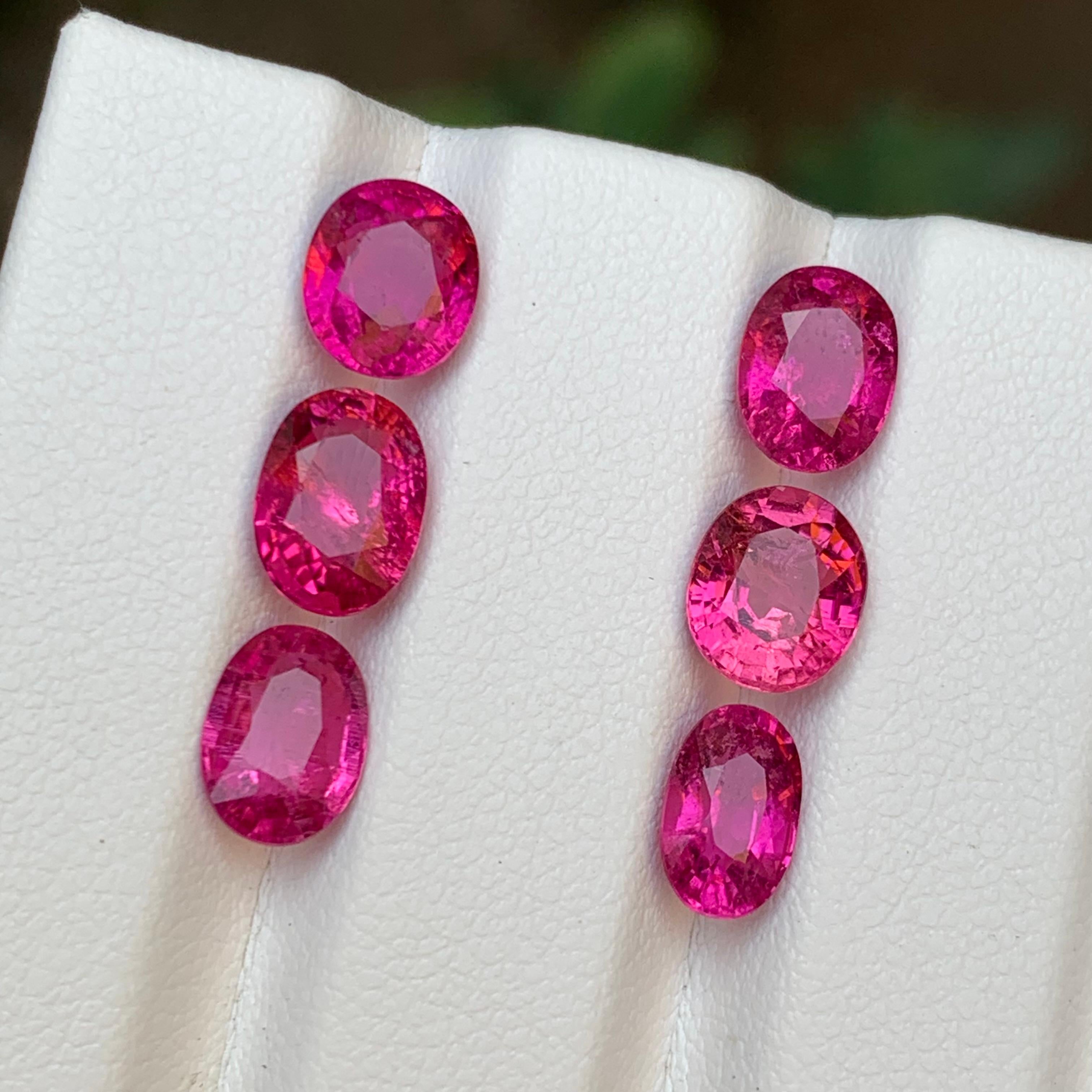 Contemporaneo Gemme sciolte di tormalina rubellite naturale rosa vivo lotto 7,95 ct per gioielli in vendita