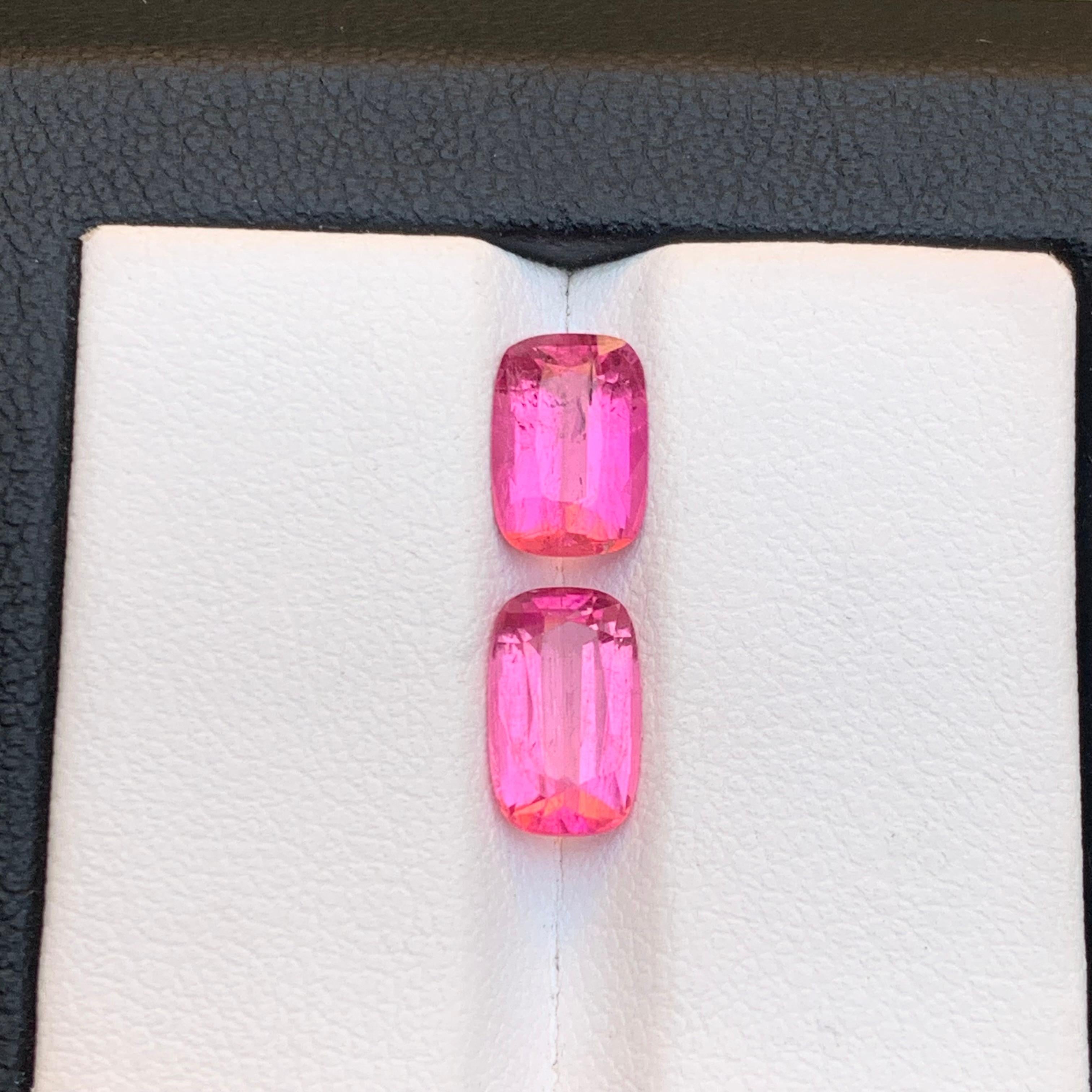 Vivid Pink Natural Tourmaline Ring, Earrings Loose Gemstones 3.10 Ct Cushion Cut For Sale 5