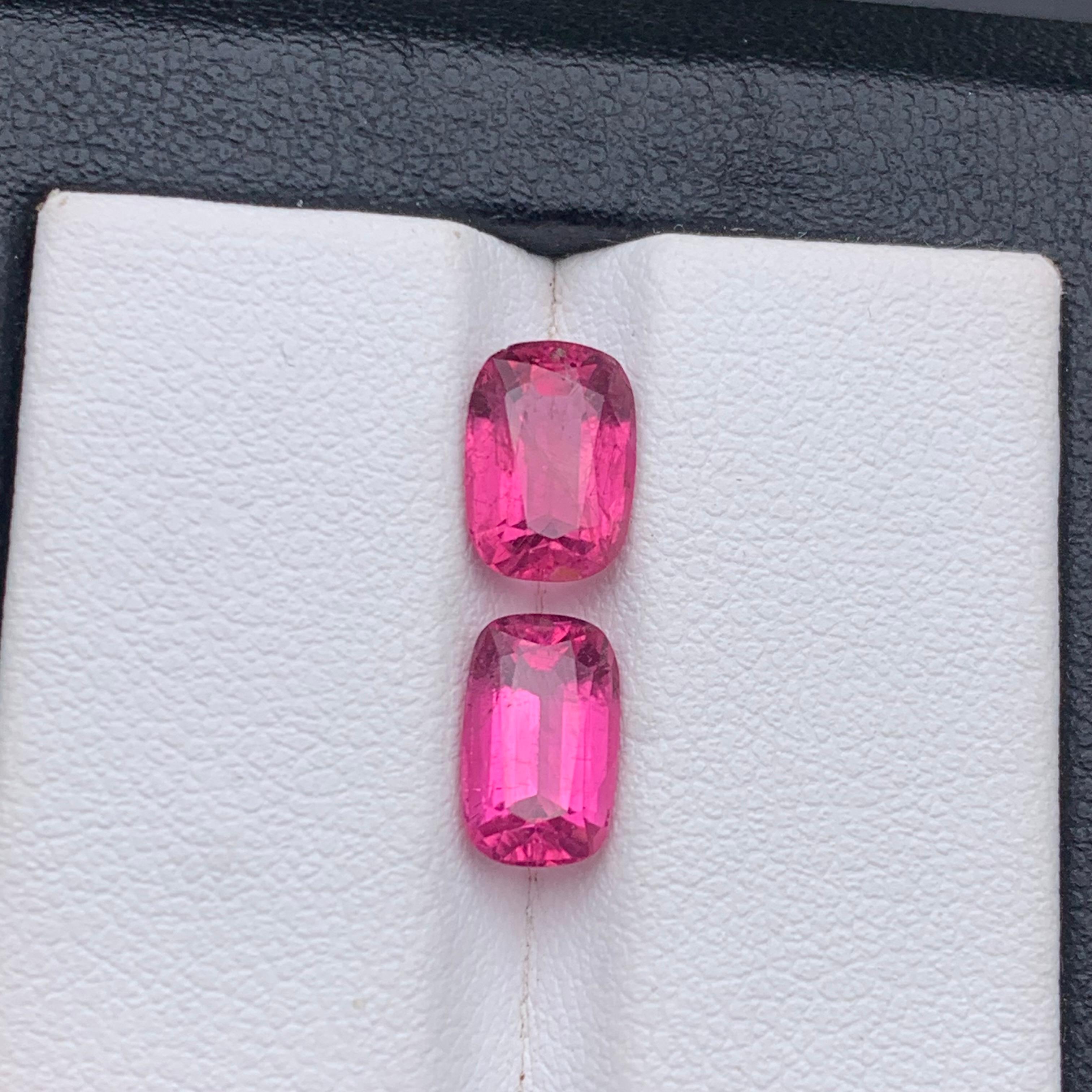 Vivid Pink Natürlicher Turmalin Ring, Ohrringe Lose Edelsteine 3.30 Ct Cushion Cut im Angebot 1