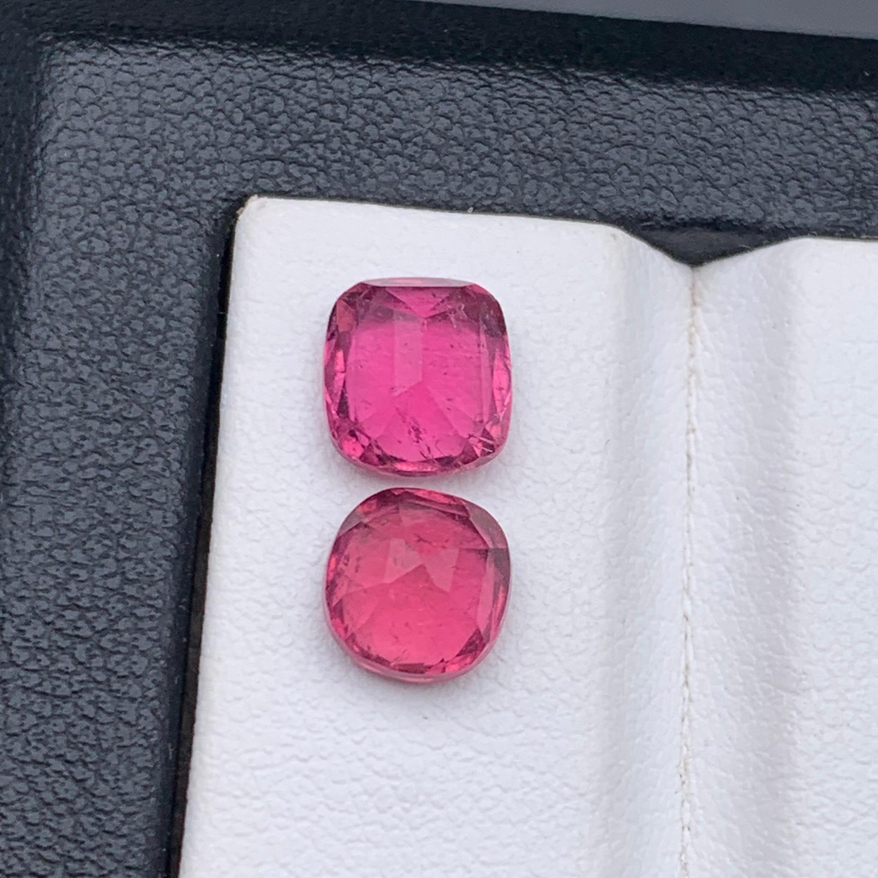 Vivid Pink Natural Tourmaline Ring, Earrings Loose Gemstones 3.40 Ct Cushion Cut For Sale 4