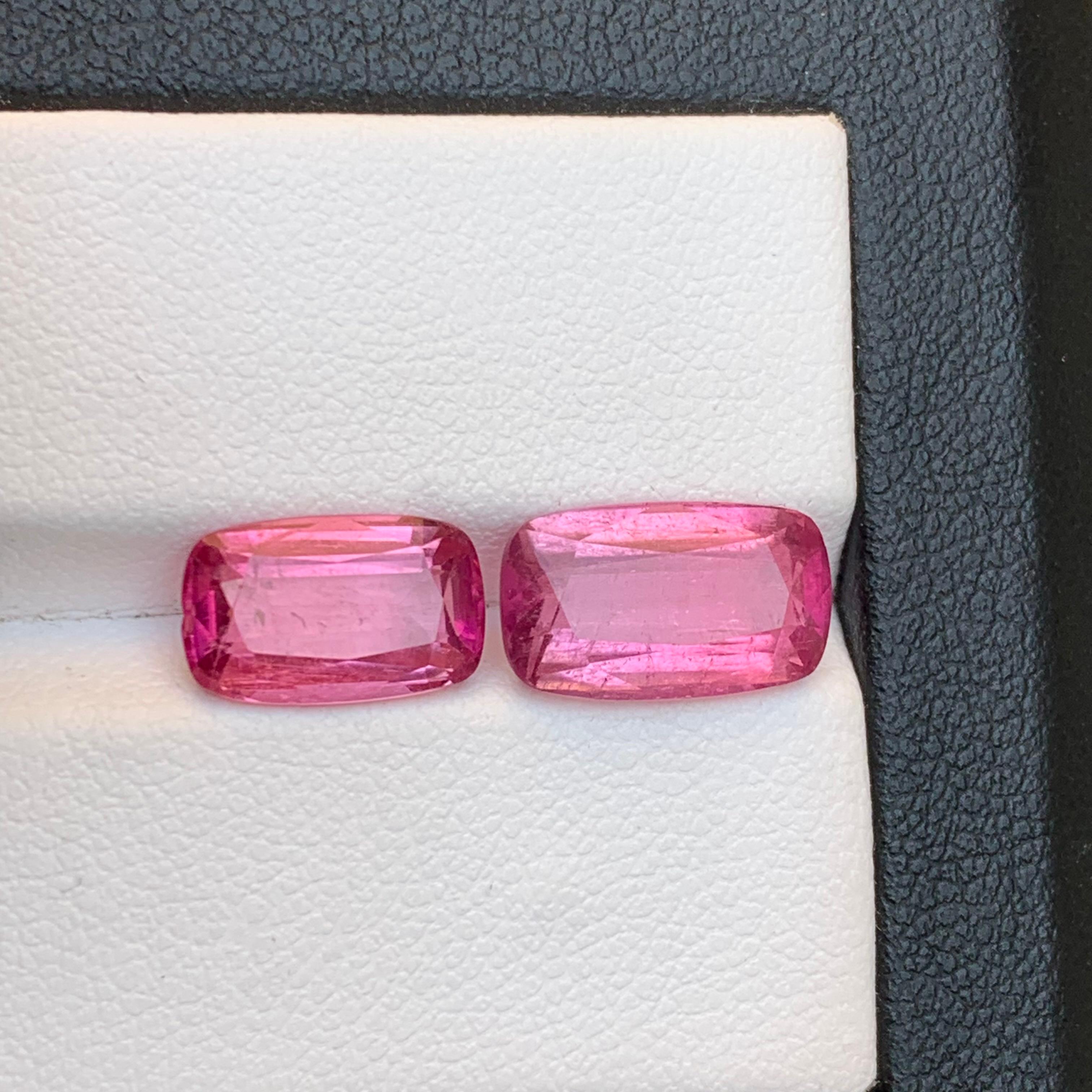 Vivid Pink Natural Tourmaline Ring, Earrings Loose Gemstones 6.45 Ct Cushion Cut For Sale 4