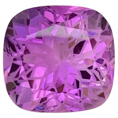 Vivid Purple Color Fancy Flower Cut Brazilian Amethyst Gemstone for Jewellery