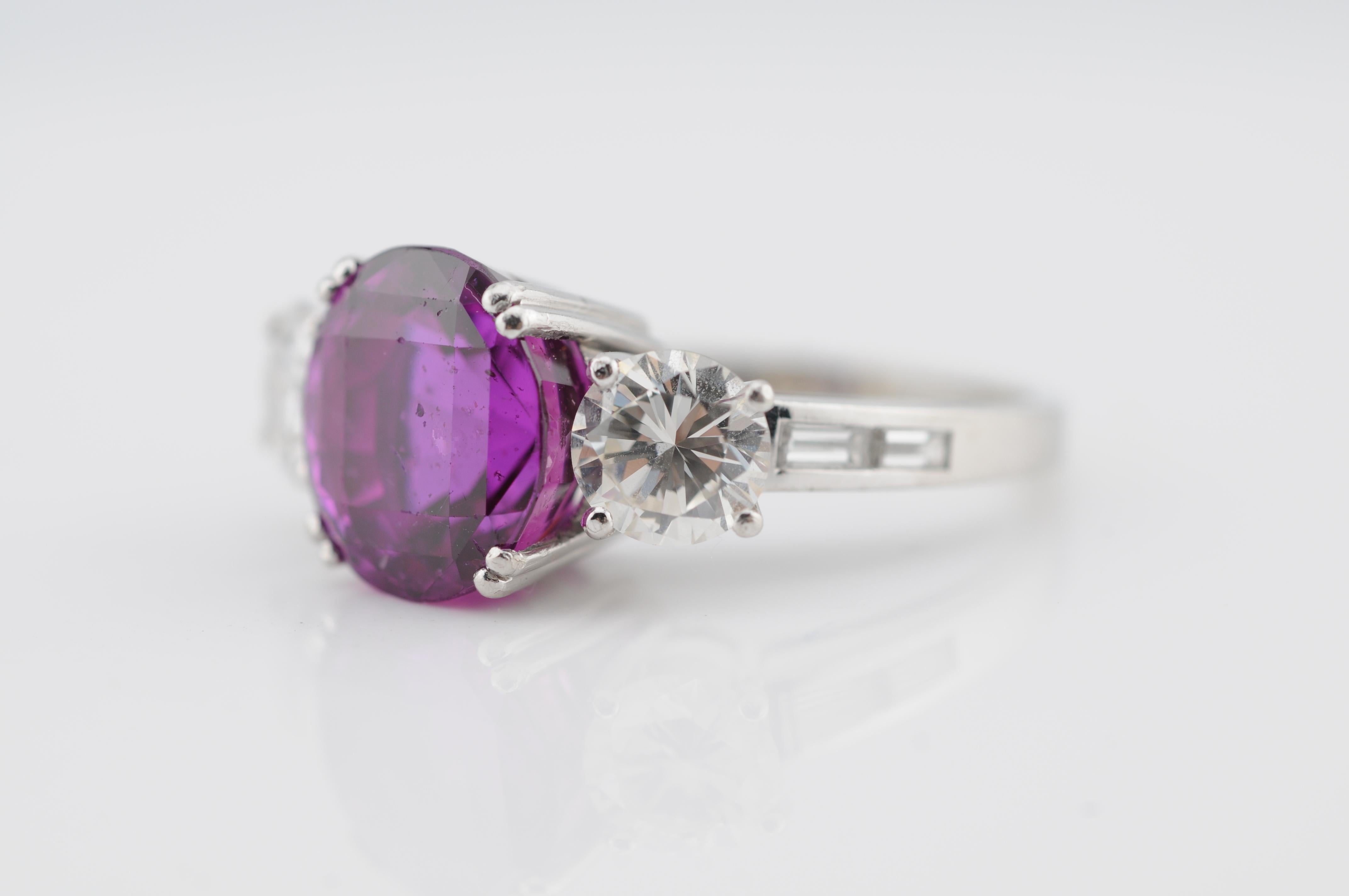 Zaffiro viola vivo 7,4 ct Senza calore Madagascar certificato GRS, con 0,75 ct di diametro in vendita 1