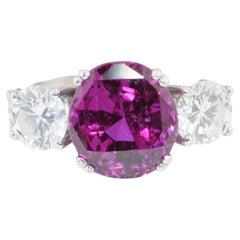 Zaffiro viola vivo 7,4 ct Senza calore Madagascar certificato GRS, con 0,75 ct di diametro