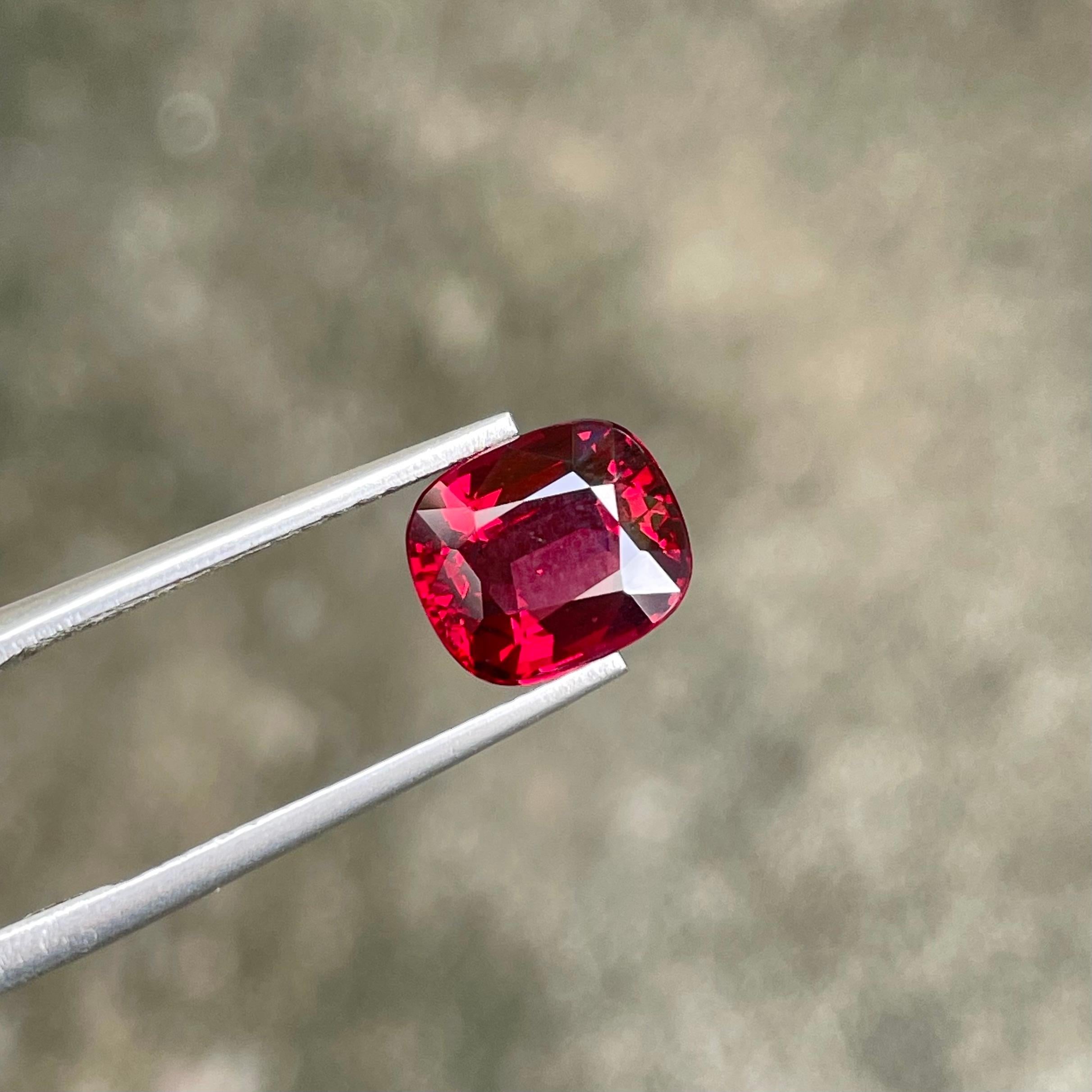 Women's or Men's Vivid Red Burmese Loose Spinel 2.70 carats Cushion Cut Natural Gemstone For Sale
