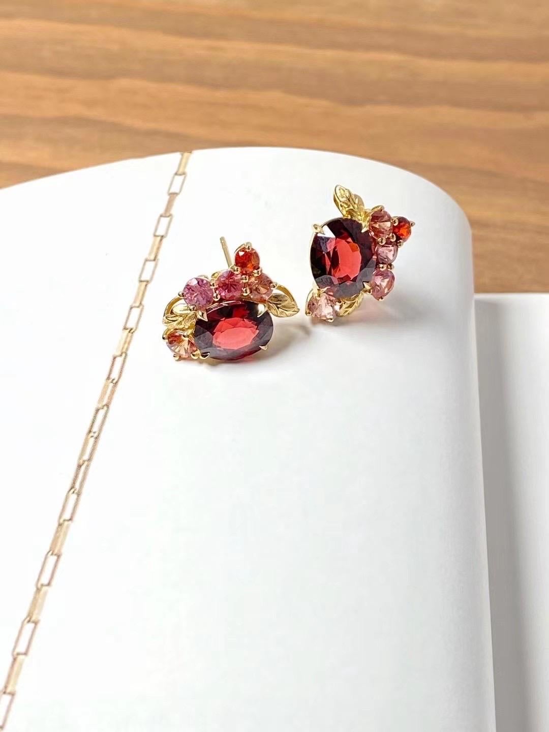 Vivid Red Garnet Earrings in 18K Gold with Natural Burma Spinels 4