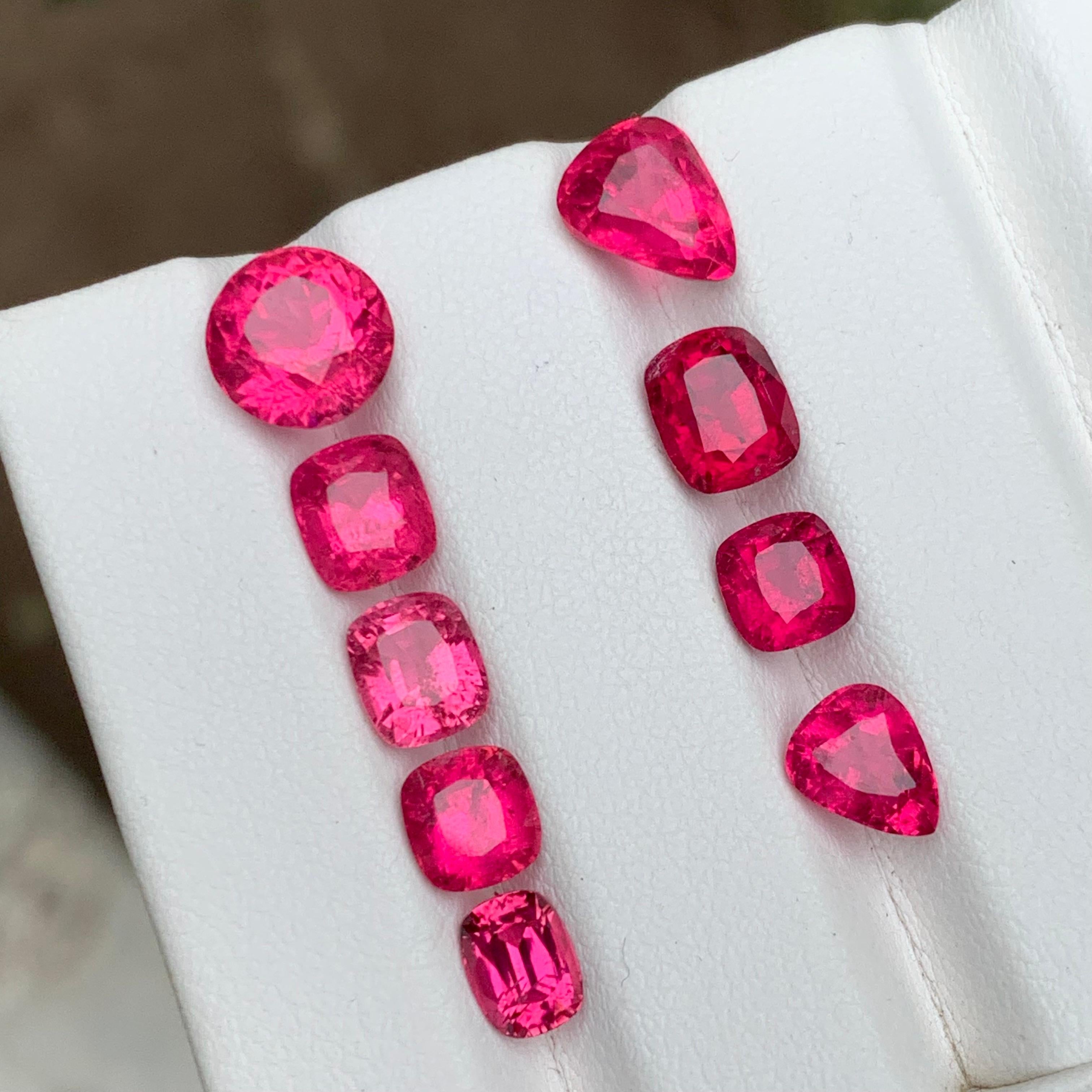 Vivid Reddish Pink Natural Rubellite Tourmaline Loose Gemstones Lot, 11.15 Carat For Sale 2