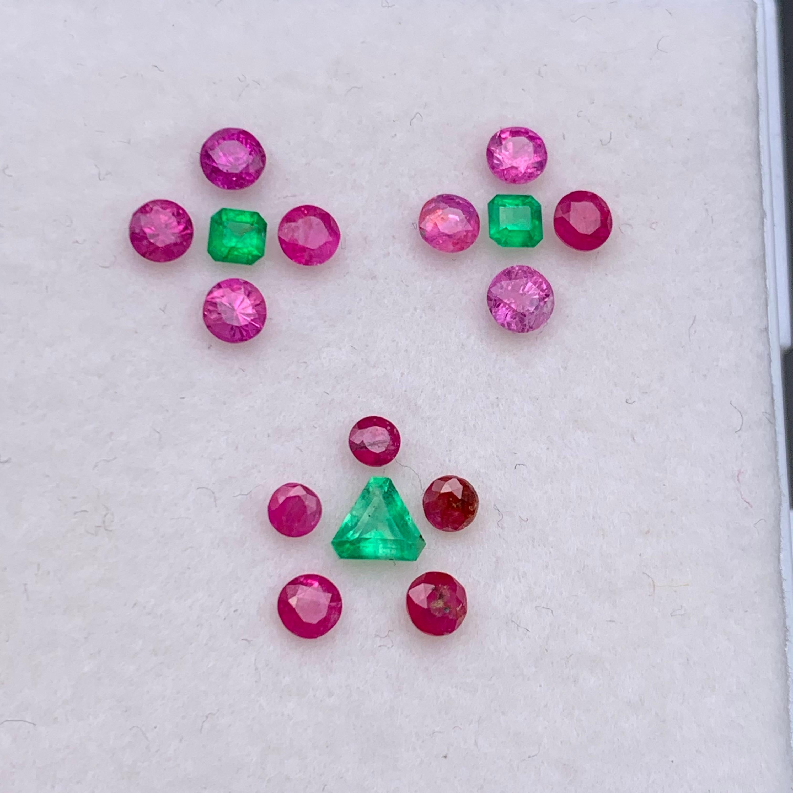 Conjunto de gemas sueltas de rubí natural de color rosa vivo y rojizo y esmeralda verde de 2,20 quilates en venta 3