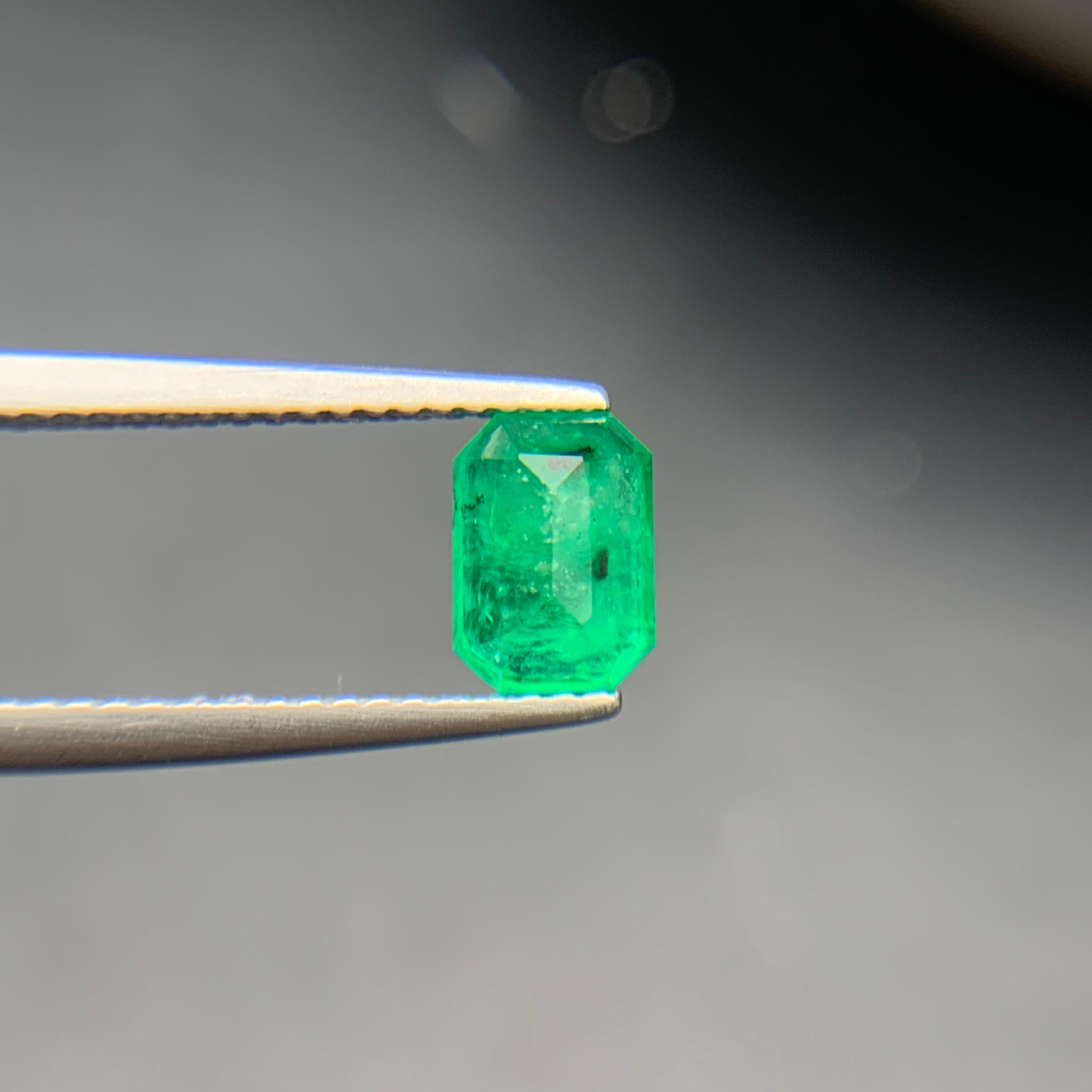 Vivid Rich Green Natural Emerald Ring Loose Gemstone 1.15 Ct Emerald Cut-Jewelry For Sale 5