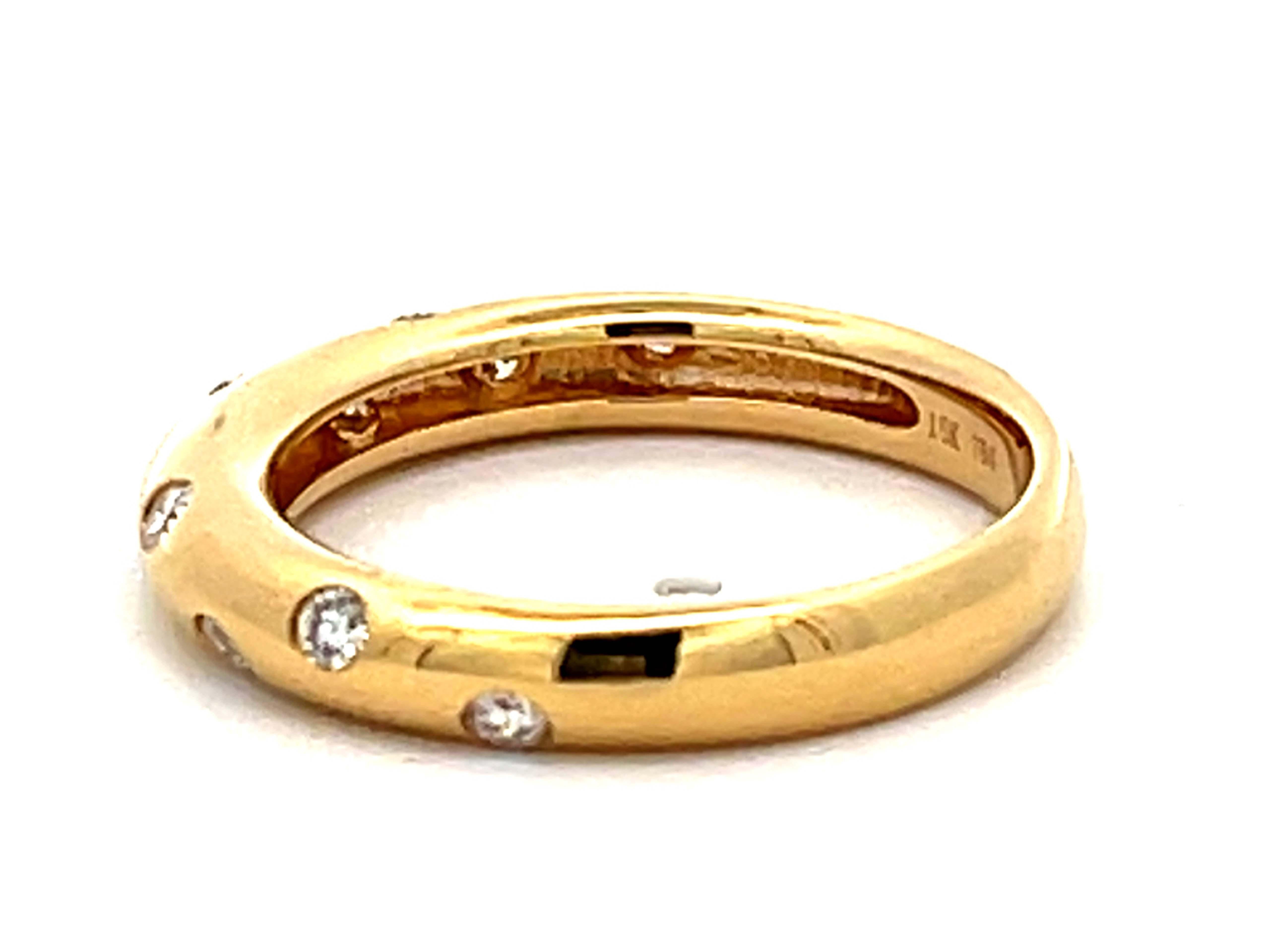 VIVID Bague à anneau en or jaune 18 carats avec diamants arrondis Unisexe en vente