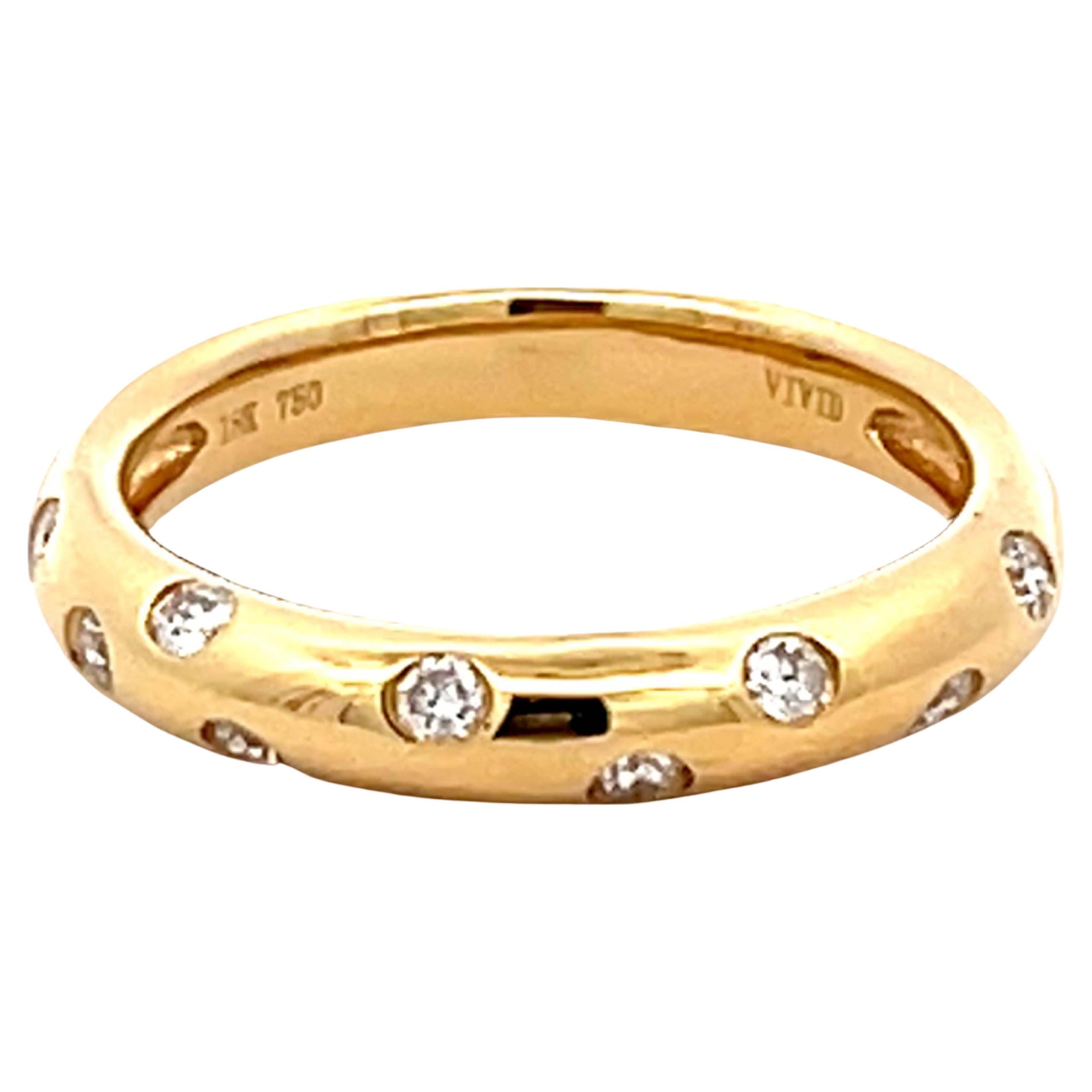 VIVID Rounded Diamond Band Ring 18K Yellow Gold For Sale