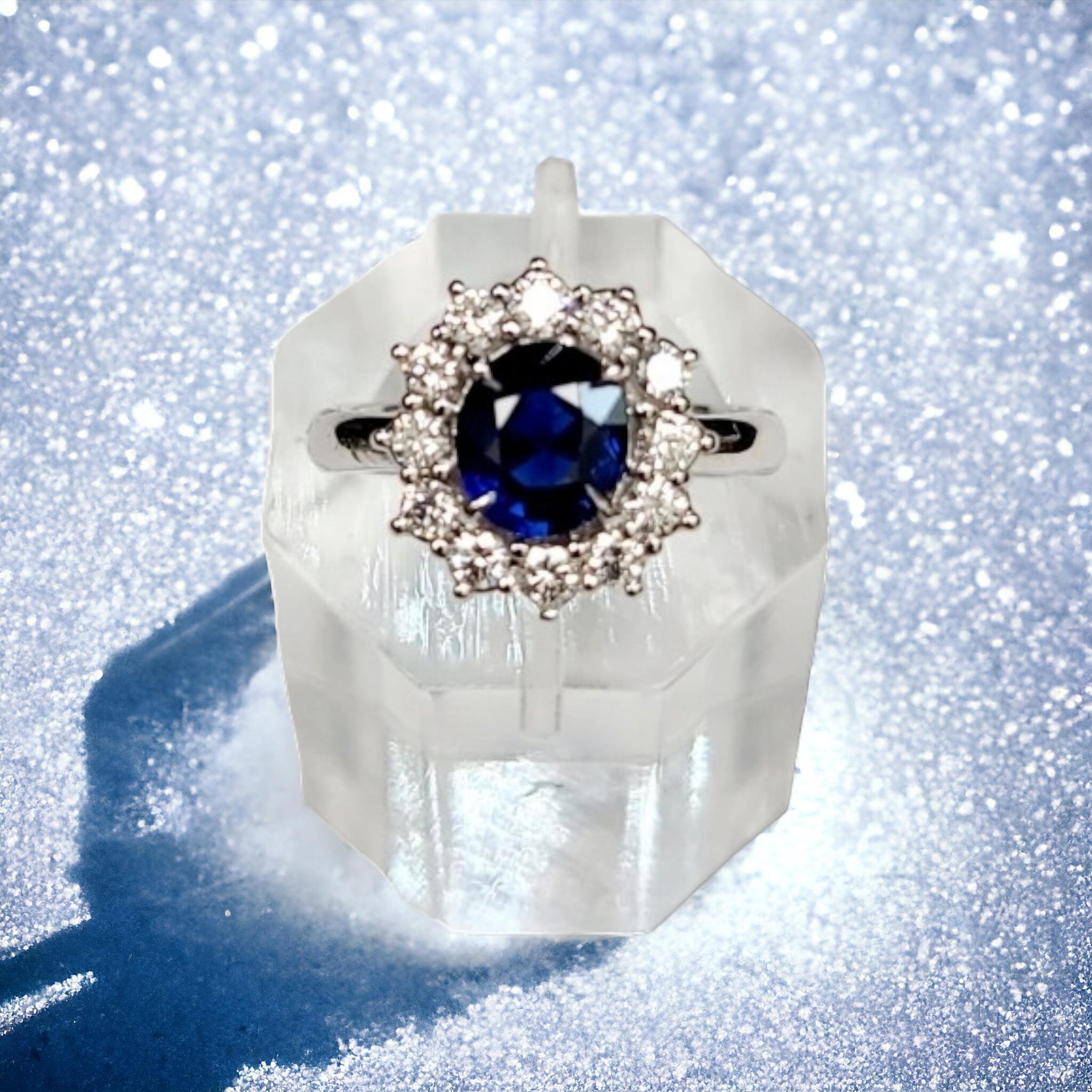 Vivido Zaffiro Blu Reale Burma Mogok Senza Calore Perfettamente Pulito in  Anello con diamante in vendita 5