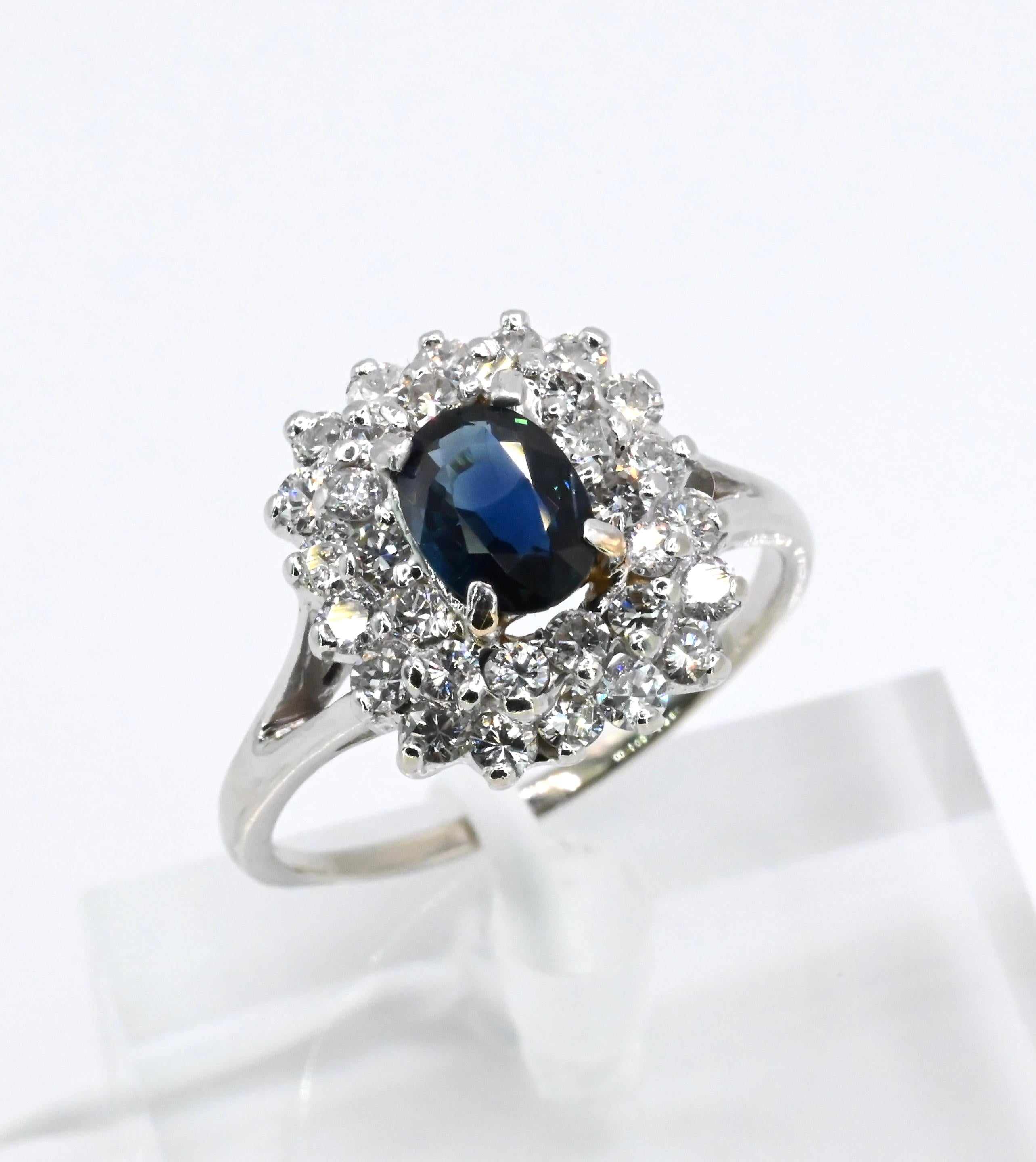 Round Cut Vivid Sapphire & Diamond White Gold Ring