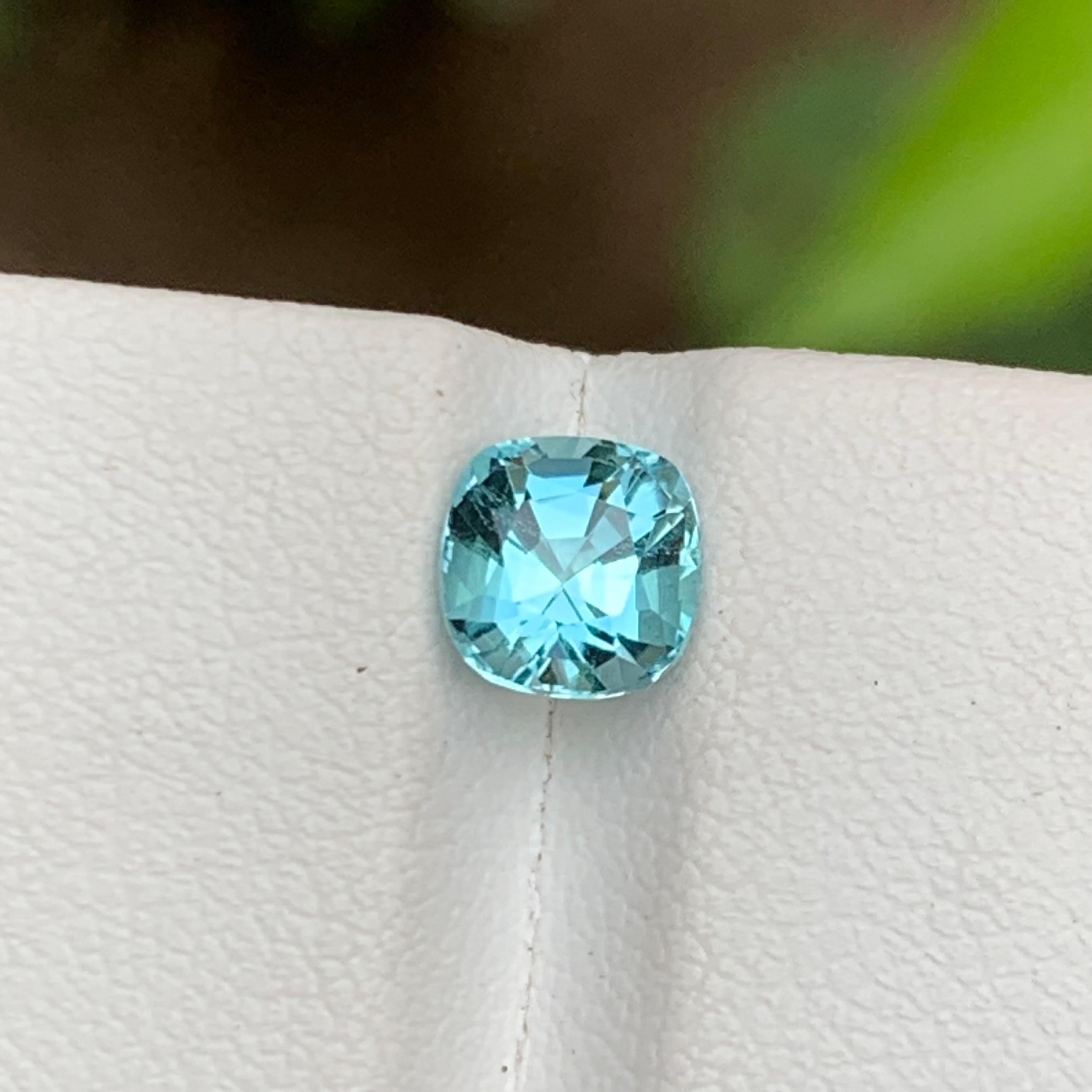 Vivid Seafoam Blue Natural Tourmaline Ring Gemstone 1.40 Ct Square Cushion Cut en vente 5