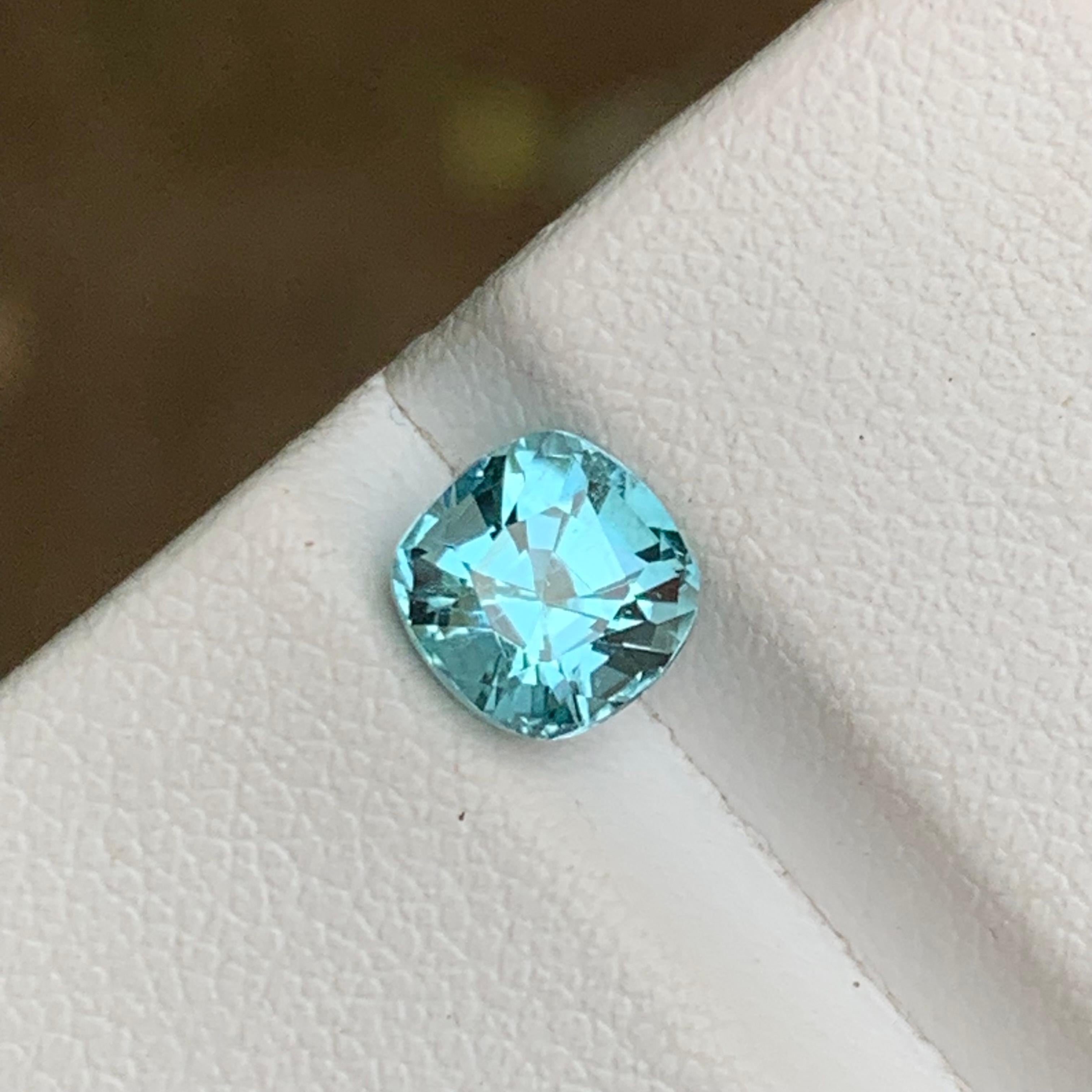 Vivid Seafoam Blue Natural Tourmaline Ring Gemstone 1.40 Ct Square Cushion Cut en vente 2