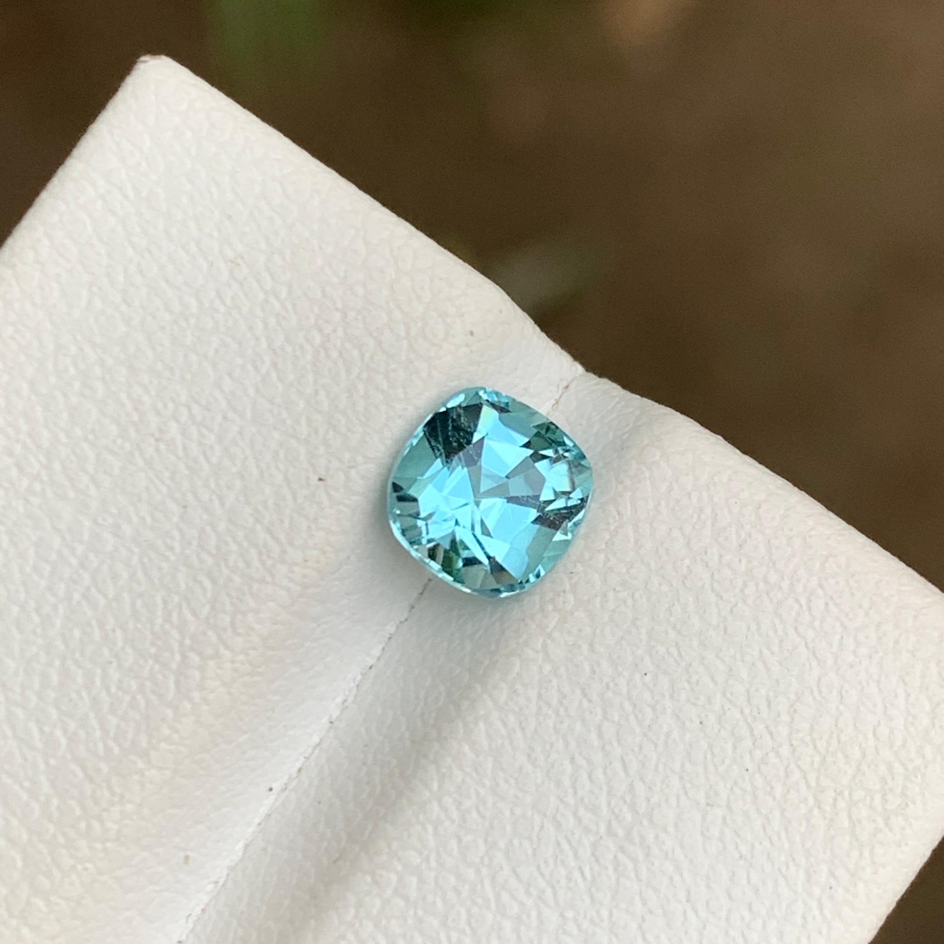 Vivid Seafoam Blue Natural Tourmaline Ring Gemstone 1.40 Ct Square Cushion Cut en vente 3
