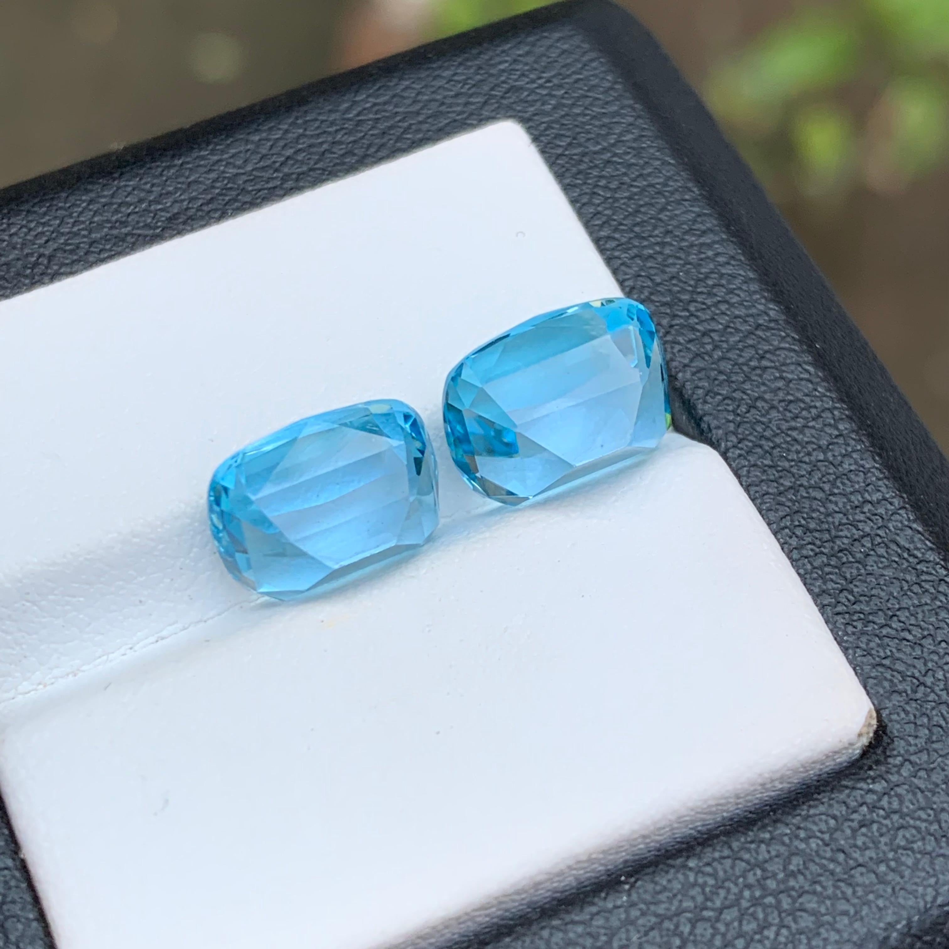 Vivid Sky Blue Natürlicher Schweizer Blautopas Edelsteine 10.45 Karat im Kissenschliff-Schliff-Schmuck im Angebot 1