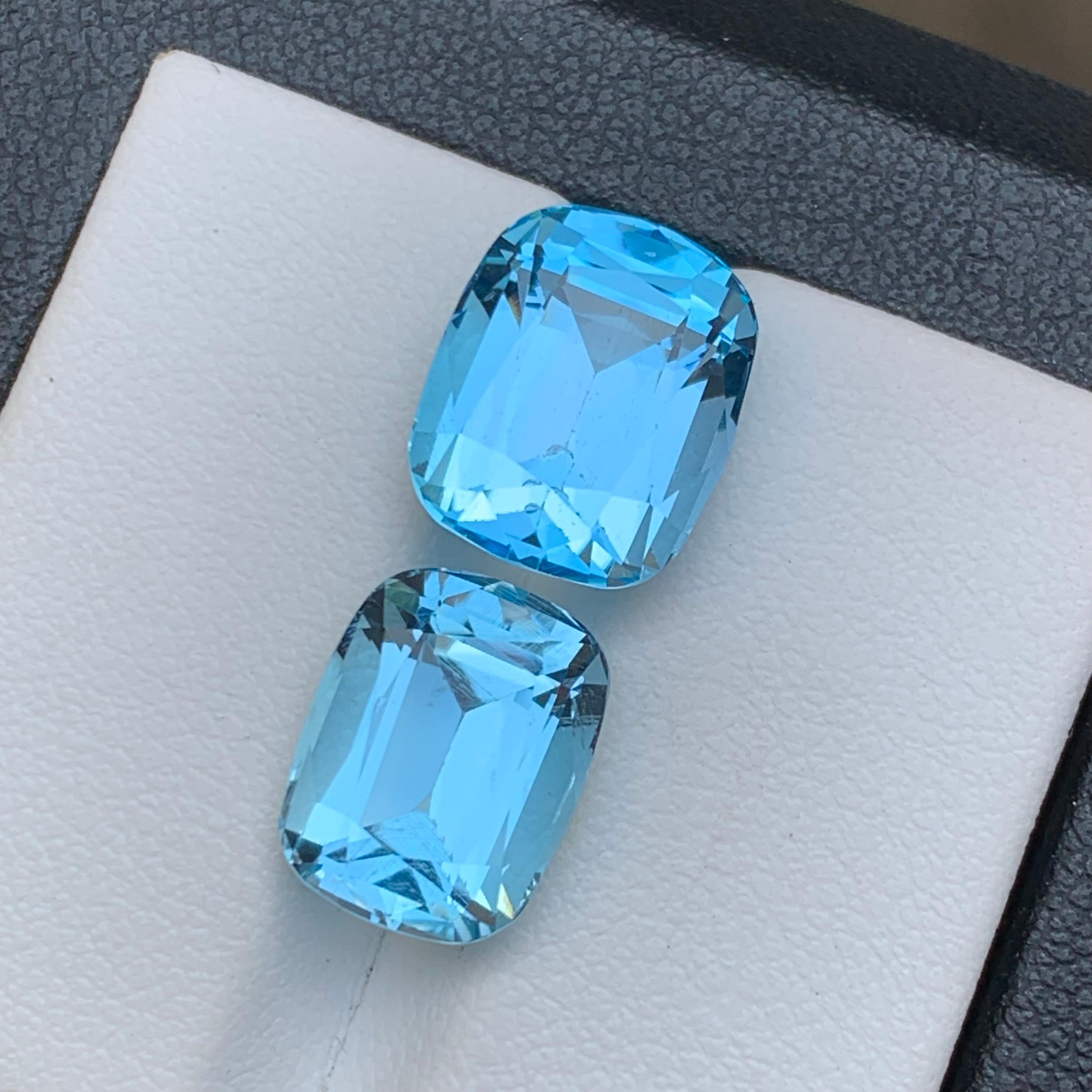 Vivid Sky Blue Natural Swiss Blue Topaz Gemstones 13.80 Ct Cushion Cut-Jewelry In New Condition For Sale In Peshawar, PK