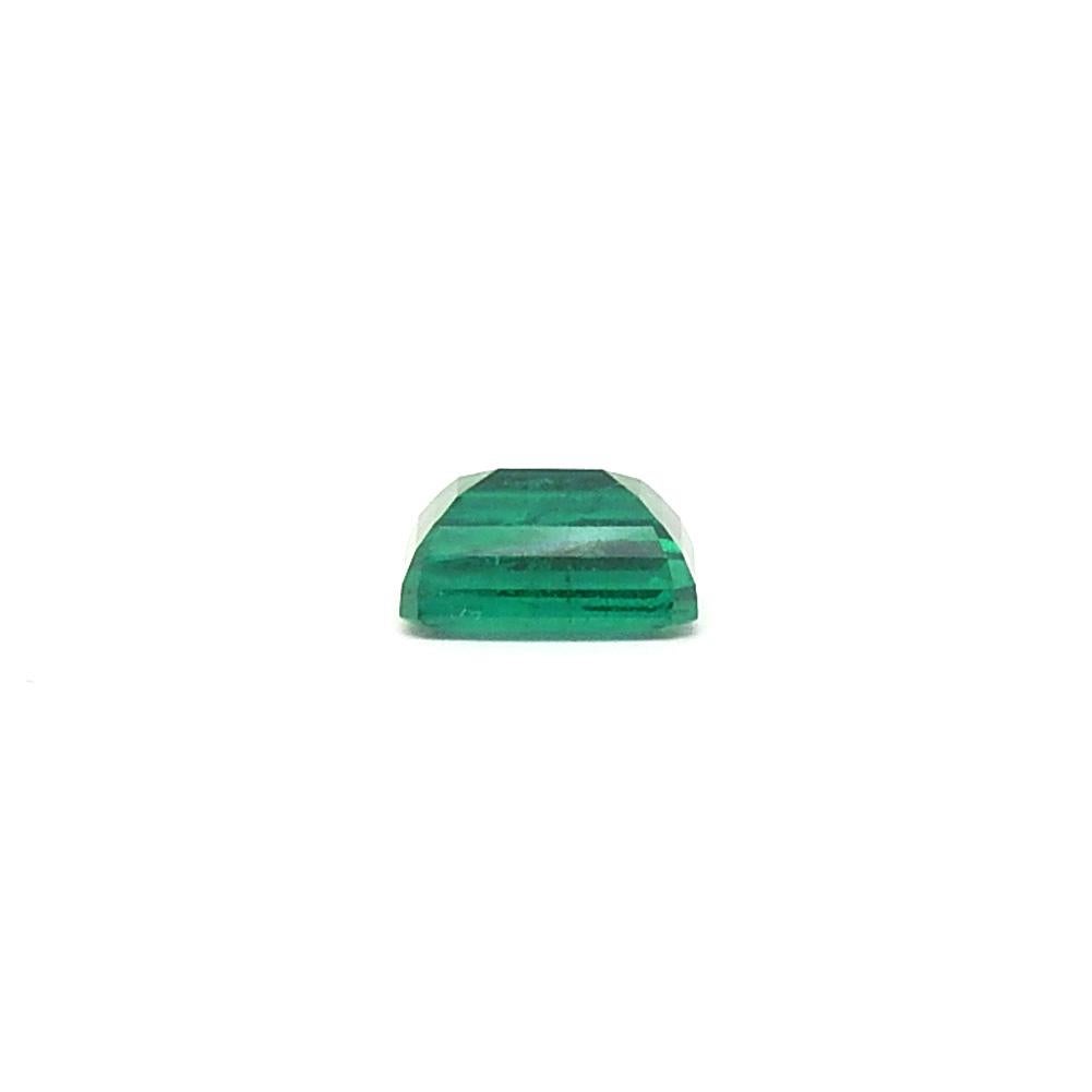 Women's or Men's Vivid Zambian AGL Certified Emerald 6.1 cts Emerald Cut For Sale