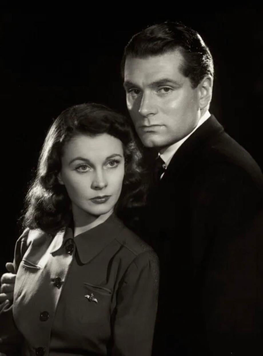 Vivien Leigh Gift to Lawrence Olivier Gold Loving Cup Pendant 
