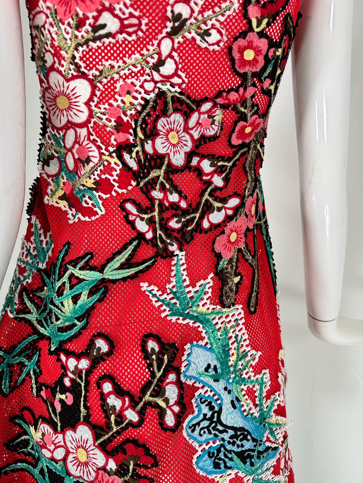 Vivienne Tam Abstraktes Kleid aus rotem Mesh mit Applikationen XS im Angebot 8